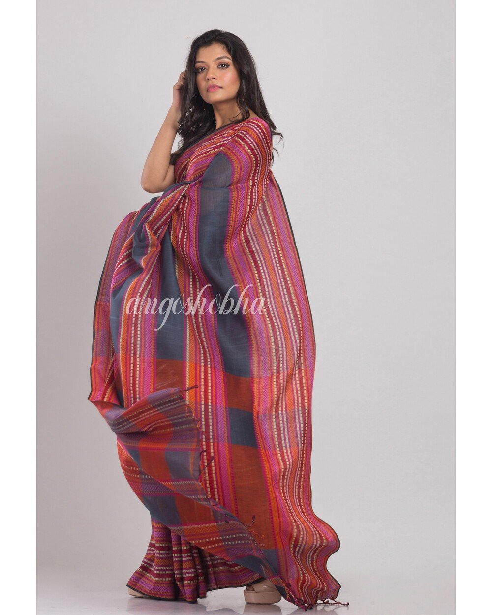 Women's Multicolor Handloom Cotton Saree - Angoshobha
