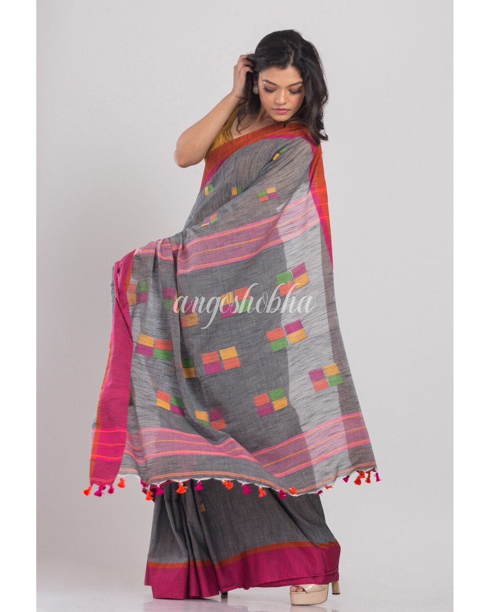 Women's Grey Cotton Jamdani Saree - Angoshobha