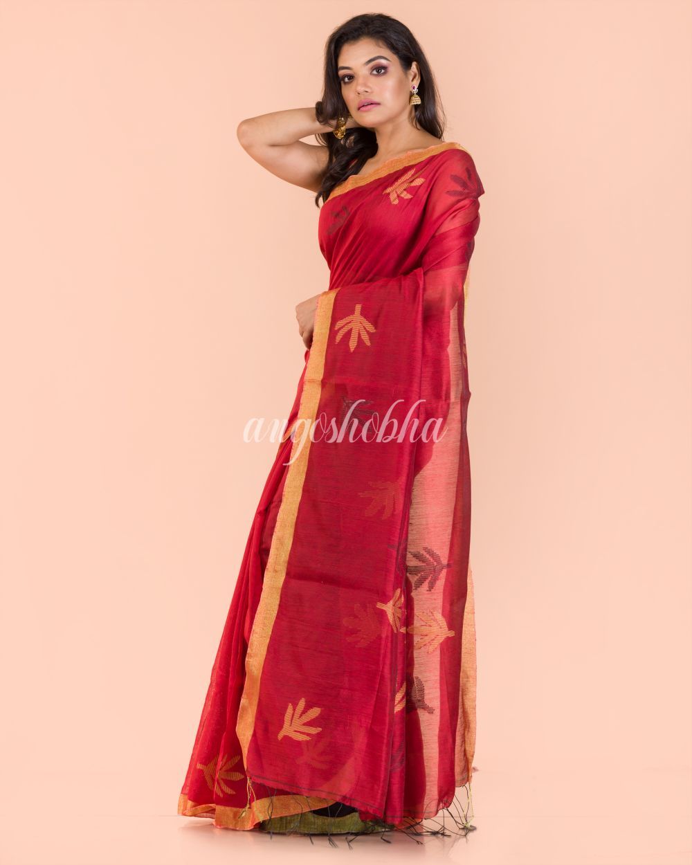Women's Red Blended Cotton Jamdani Saree - Angoshobha