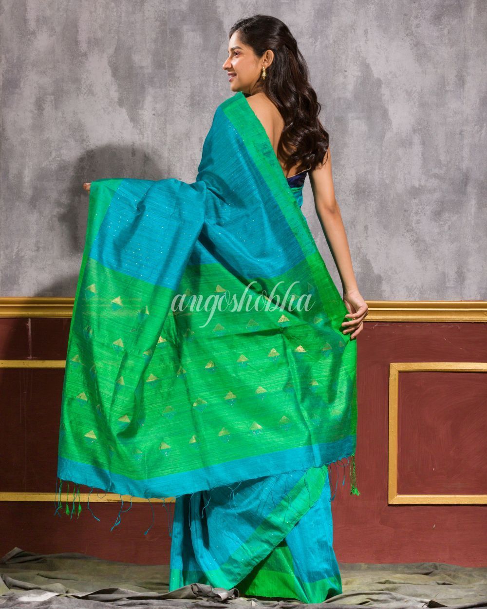 Women's Turquoise Blue Handloom Matka Silk Saree - Angoshobha
