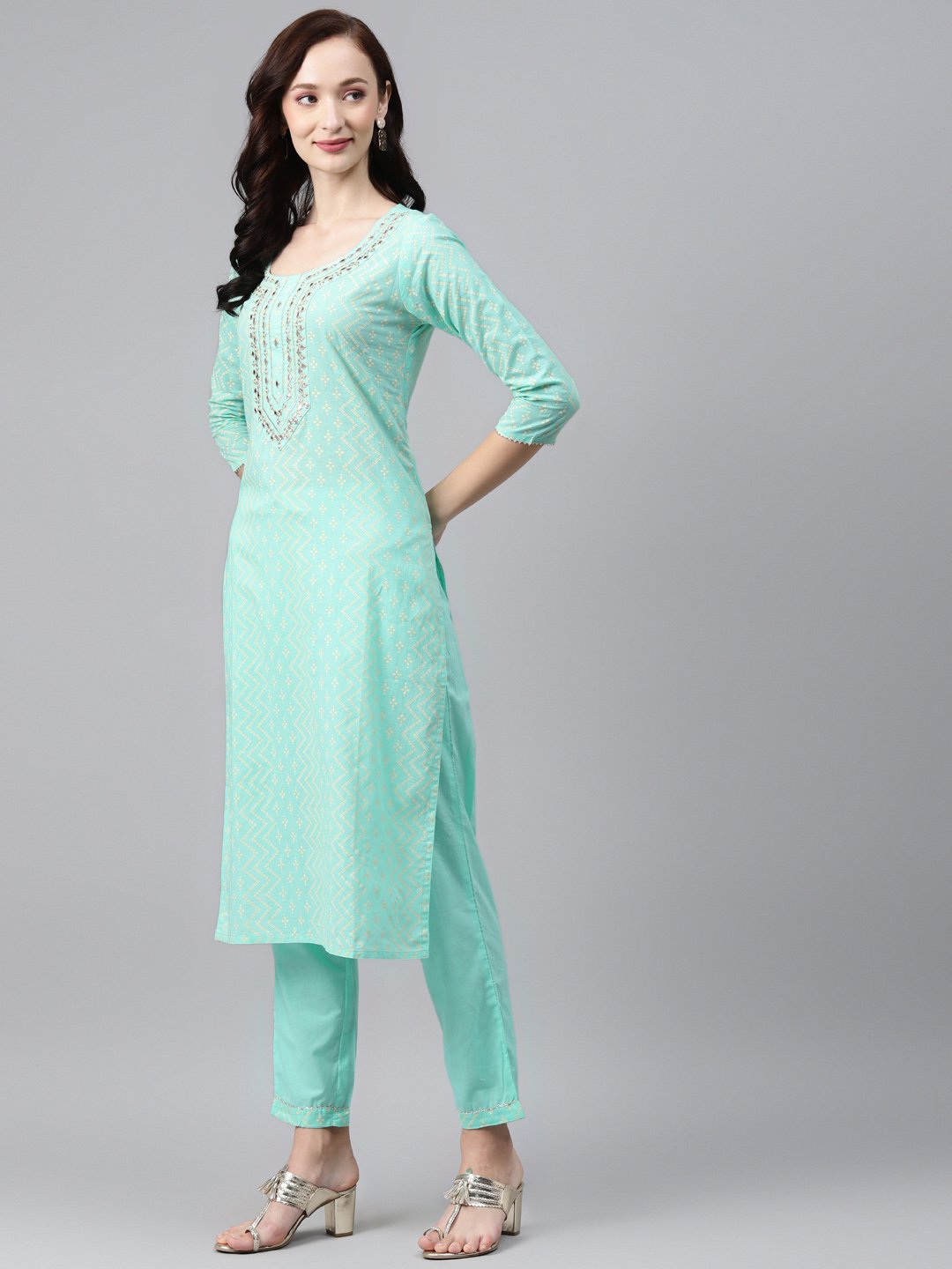 Women Blue Bandhani Print Cotton Suit Set