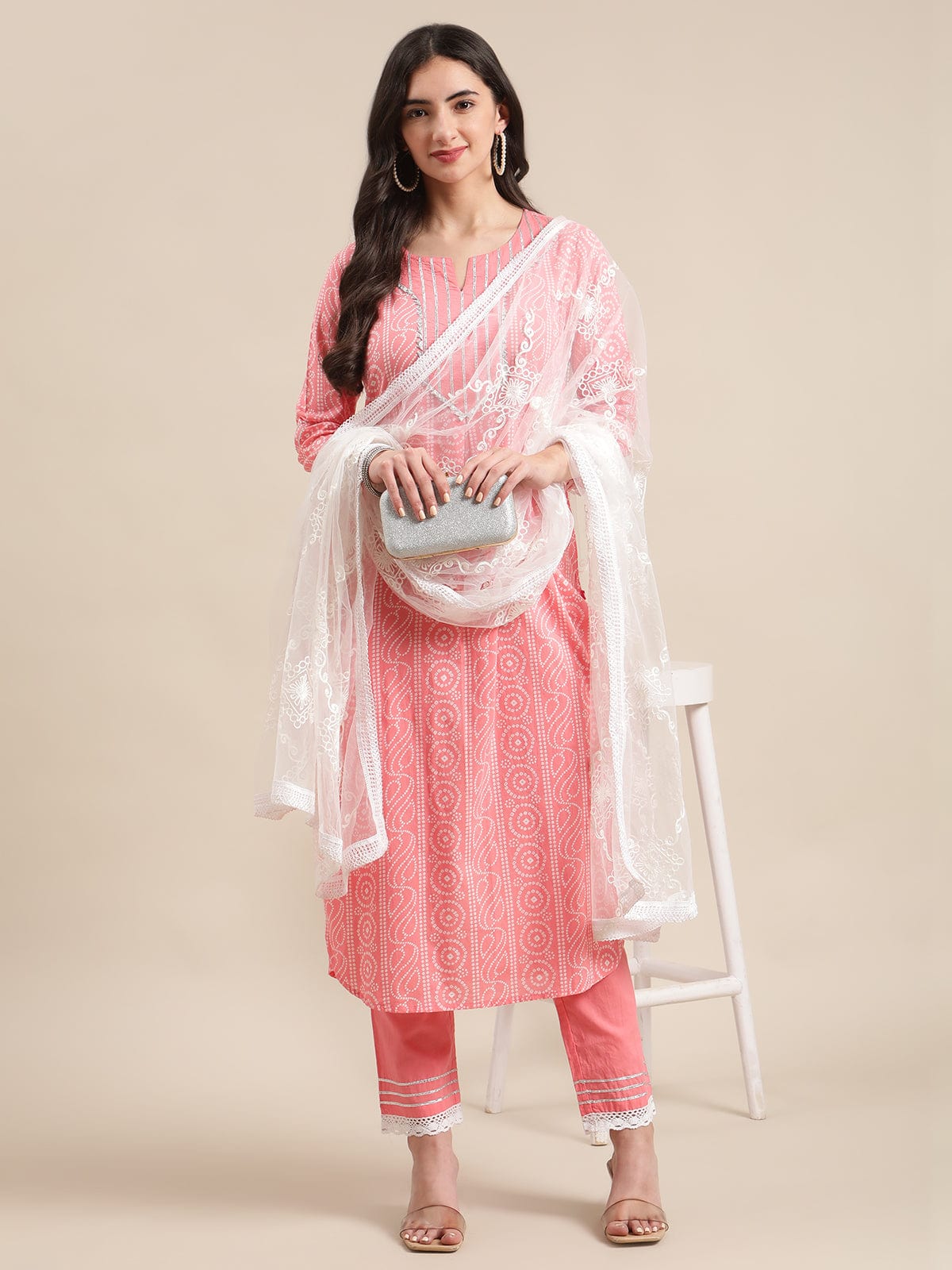 Women's Peach Bandhani Kurta Set With Trouser And Aari Embroidery Dupatta - Varanga