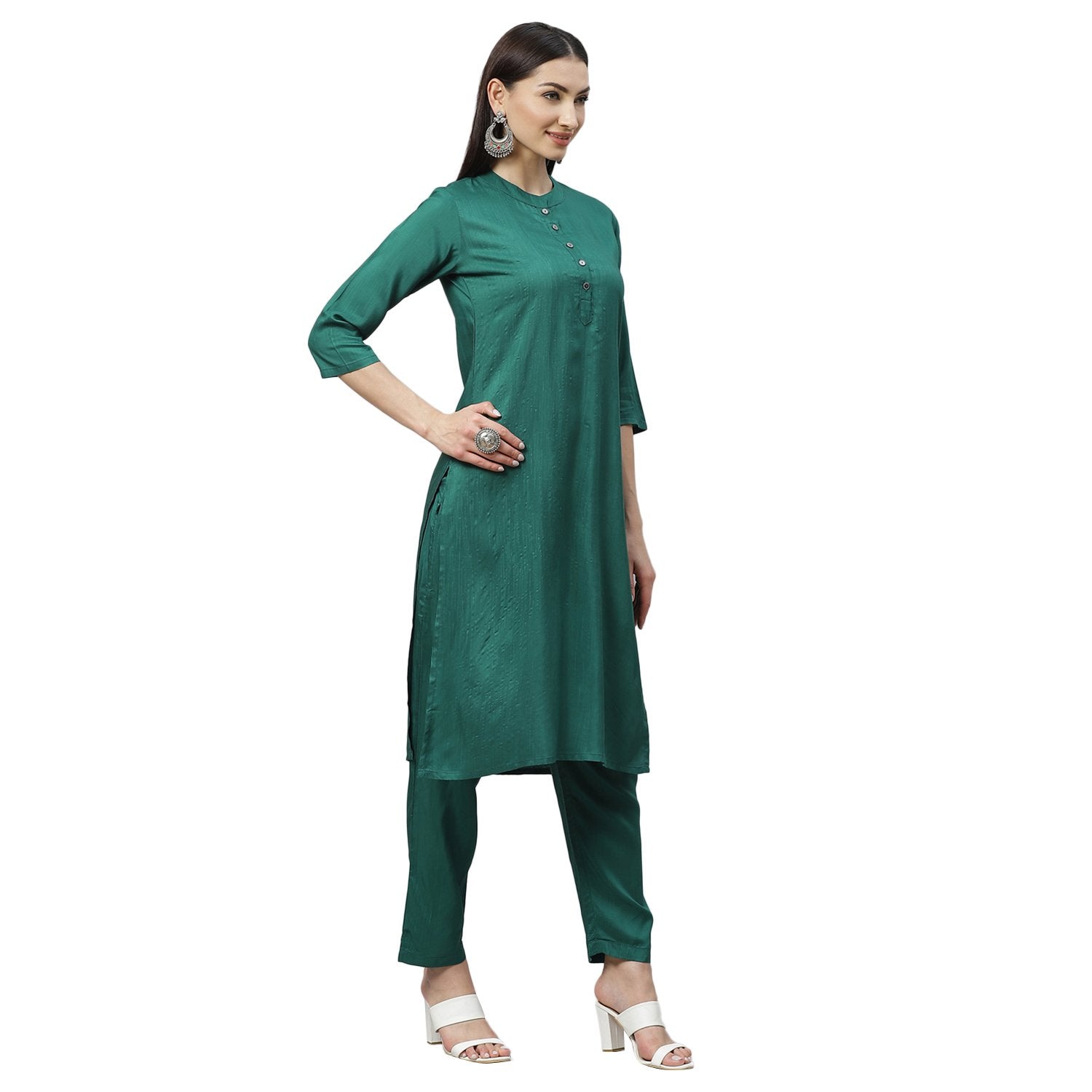Women's Green Silk Blend Solid 3/4 Sleeve Casual Kurta Pant Dupatta Set - Myshka