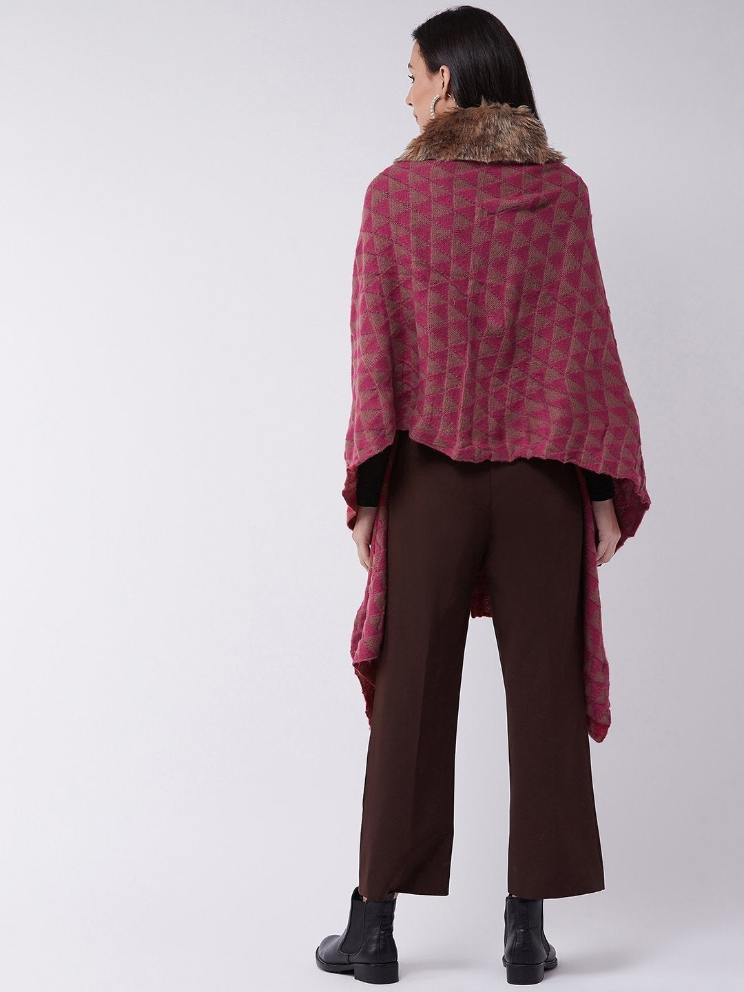 Women's Pink Geometric Faux Fur Cape - InWeave