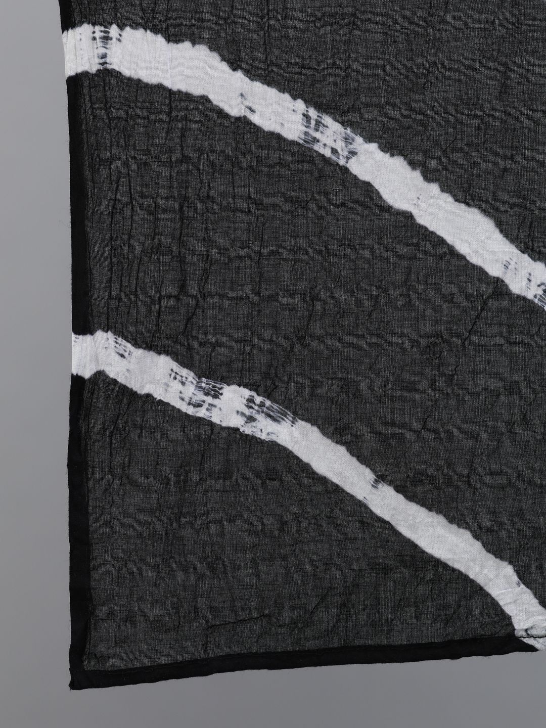 Women's White & Black Tie & dye Printed Kurta Set - AKS