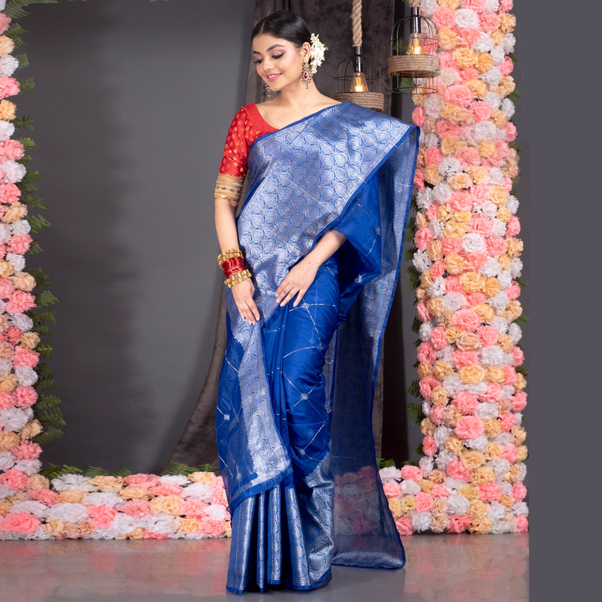 Women's Royal Blue Organza Saree With Square Motifs And Ambi Jaal Border - Boveee