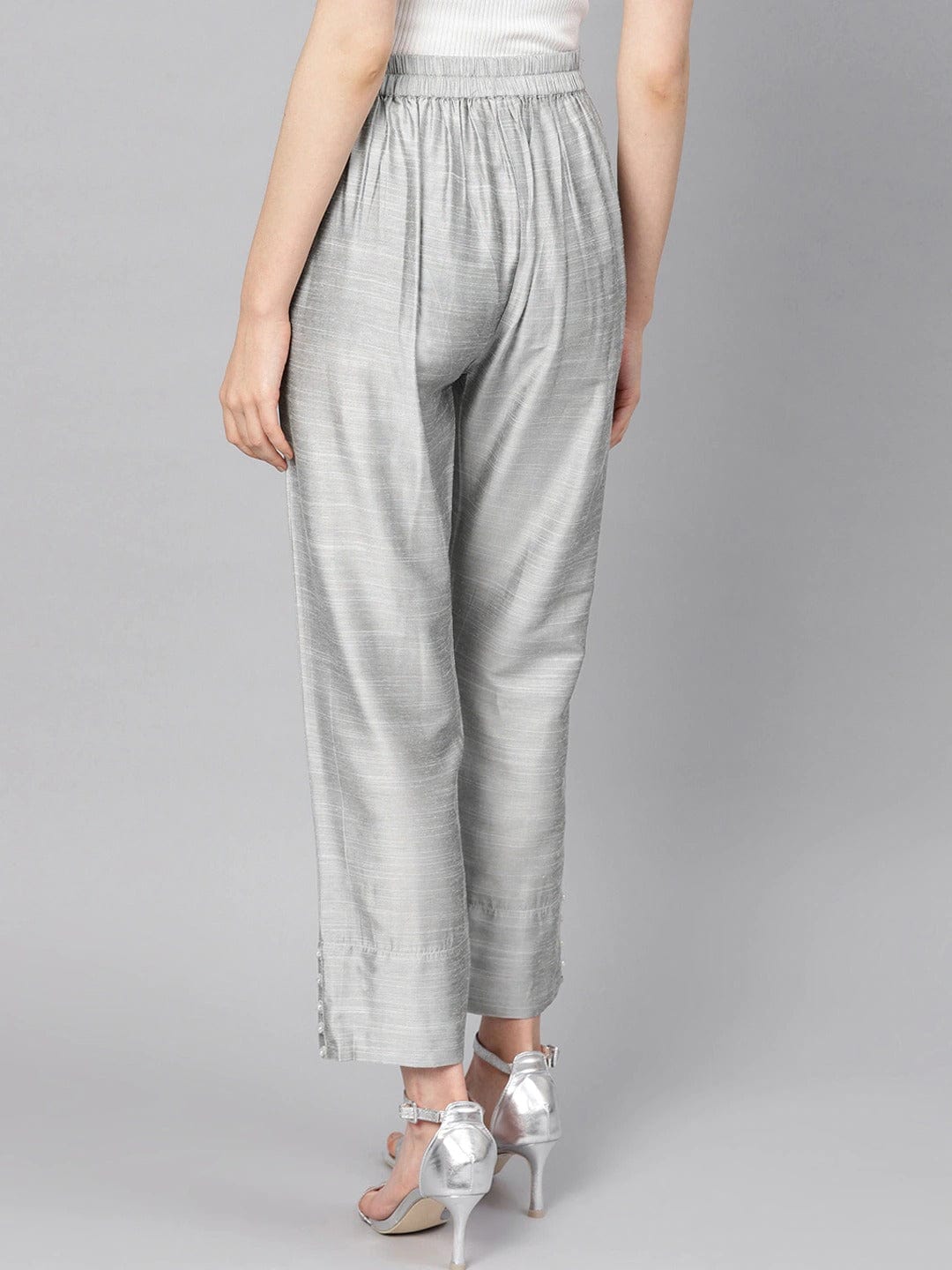 Women's Grey Straight Fit Solid Silk Cropped Regular Trousers - Varanga