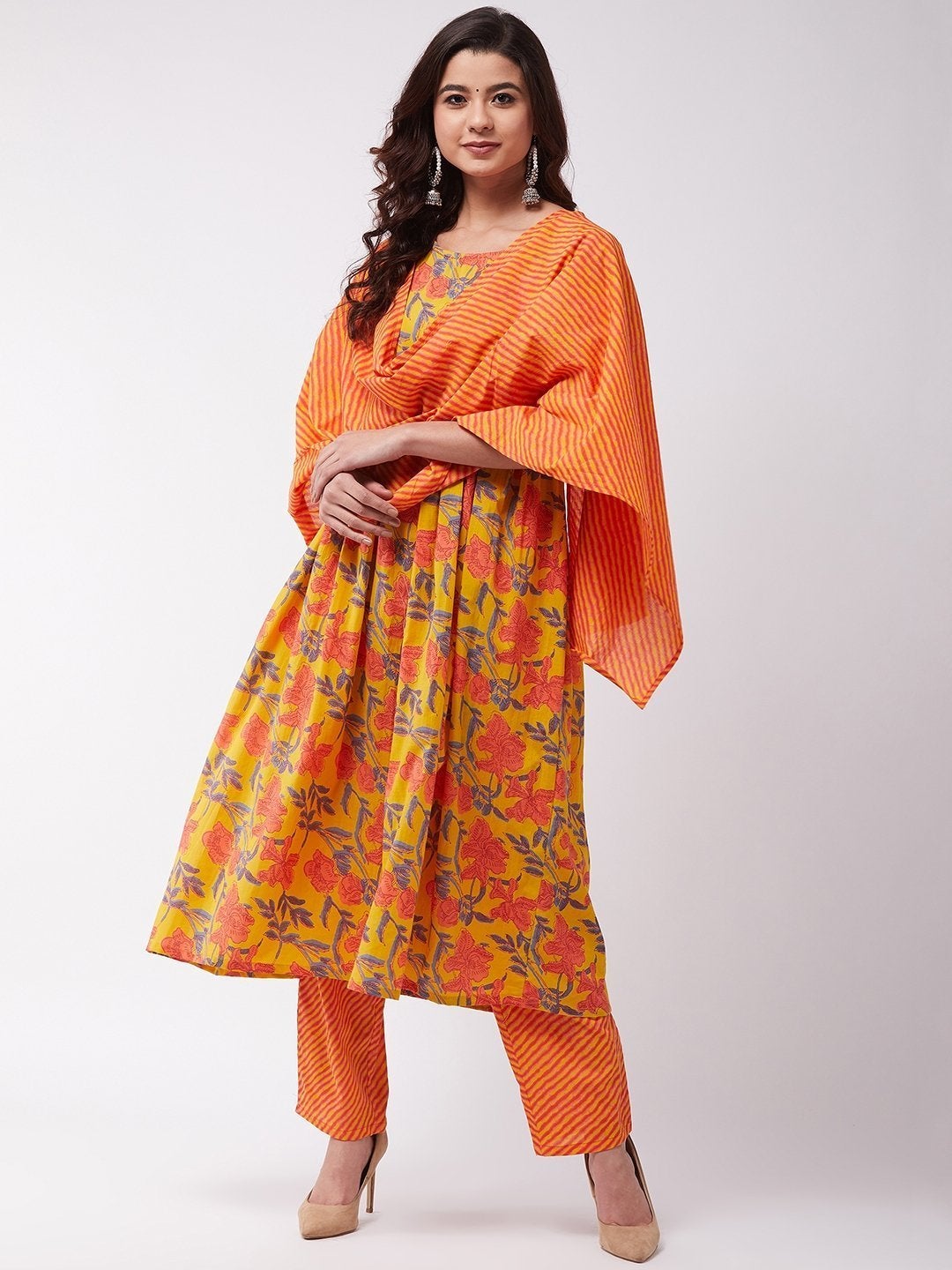 Women's Orange Floral Kurta Pant Set - InWeave
