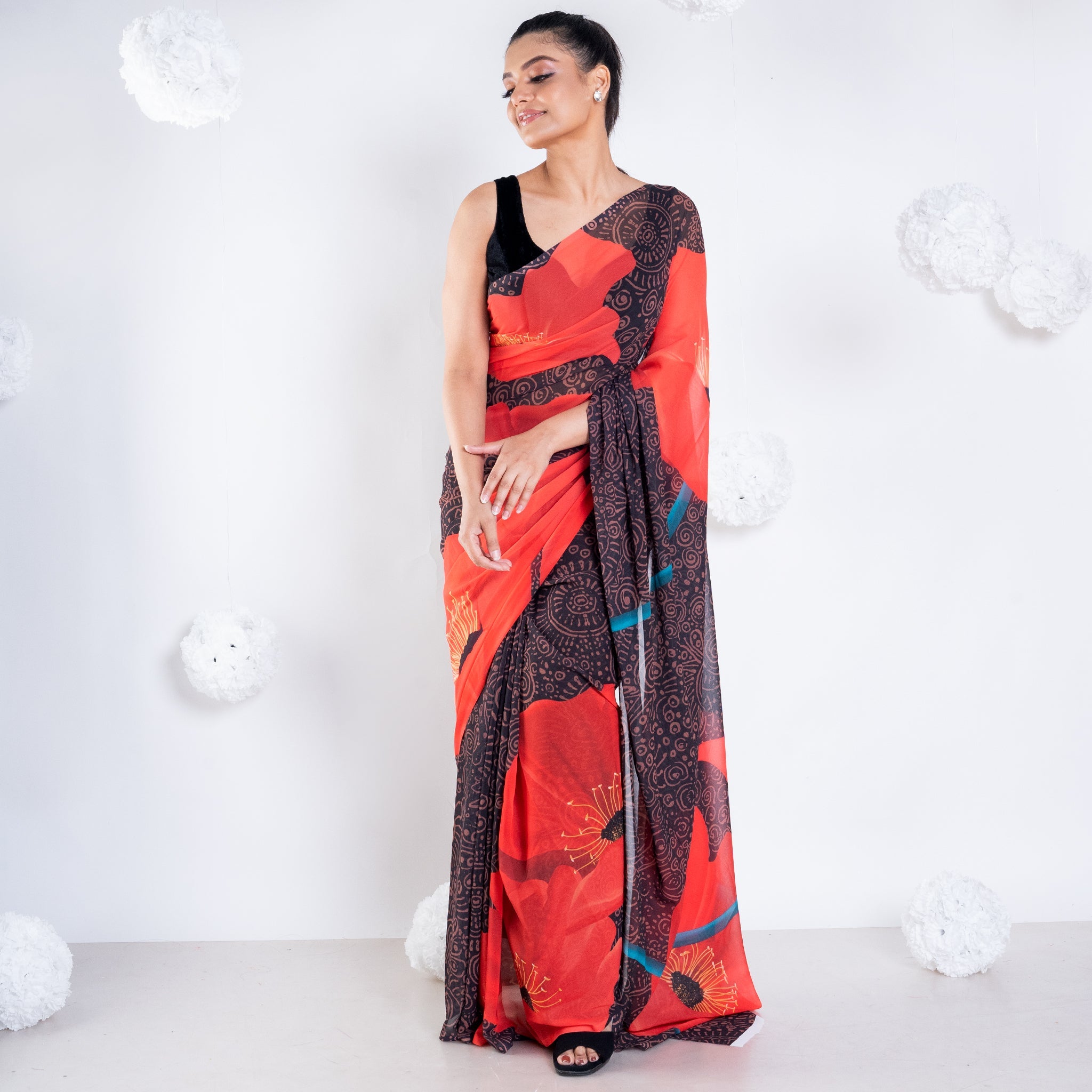 Women's Claire Georgette Digital Printed  Saree In Black Color - Boveee