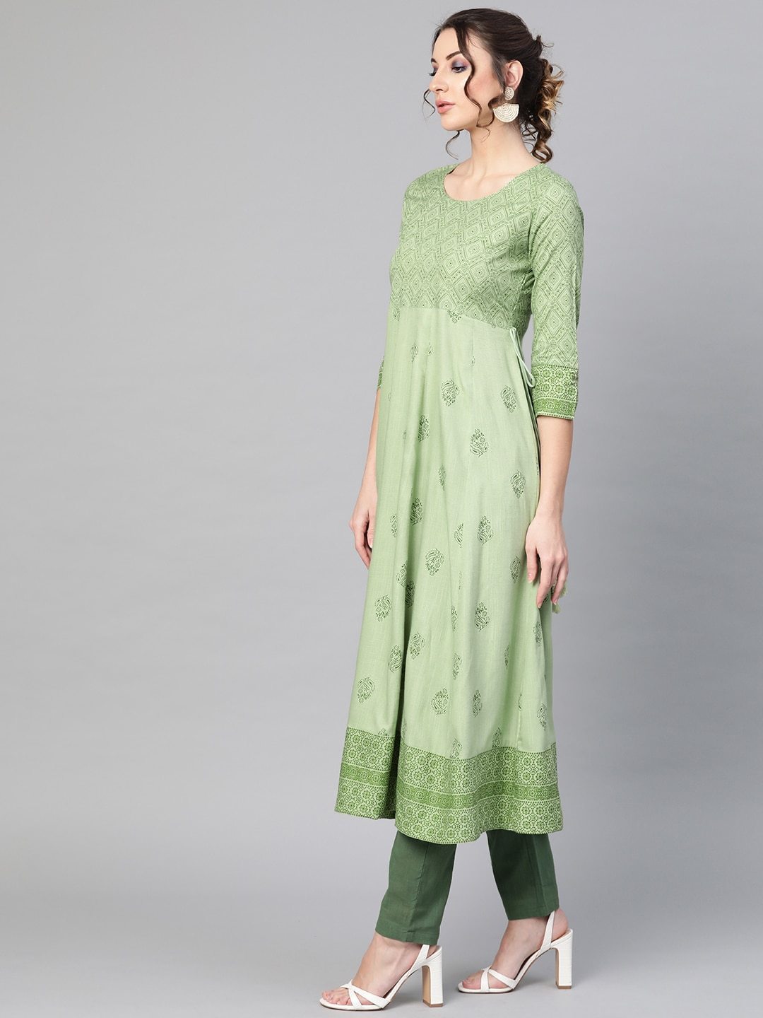 Women's  Green Printed Anarkali Kurta - AKS