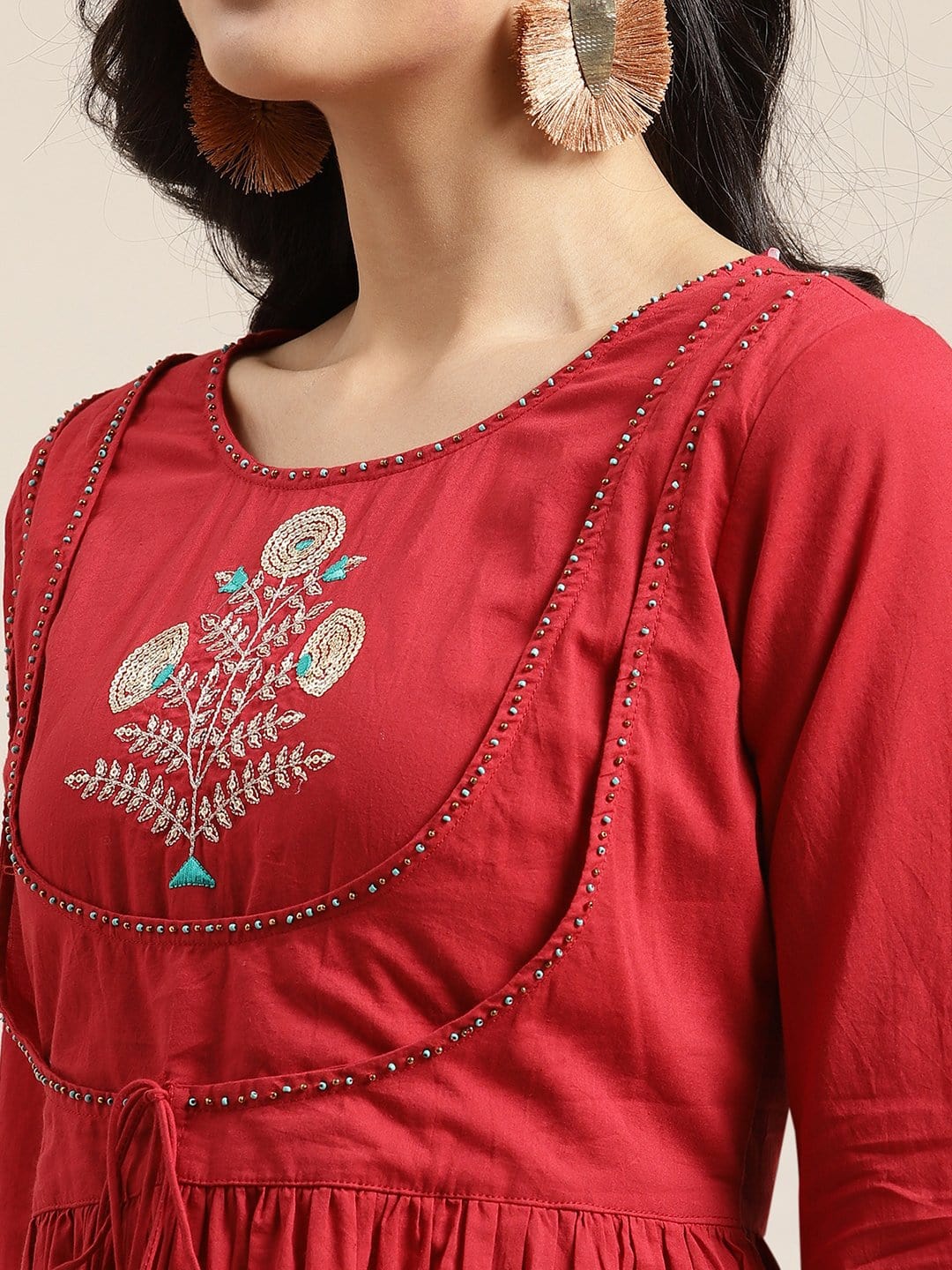 Women's Maroon Yoke Embroidery Kurta With Teal Silk Dupatta - Varanga
