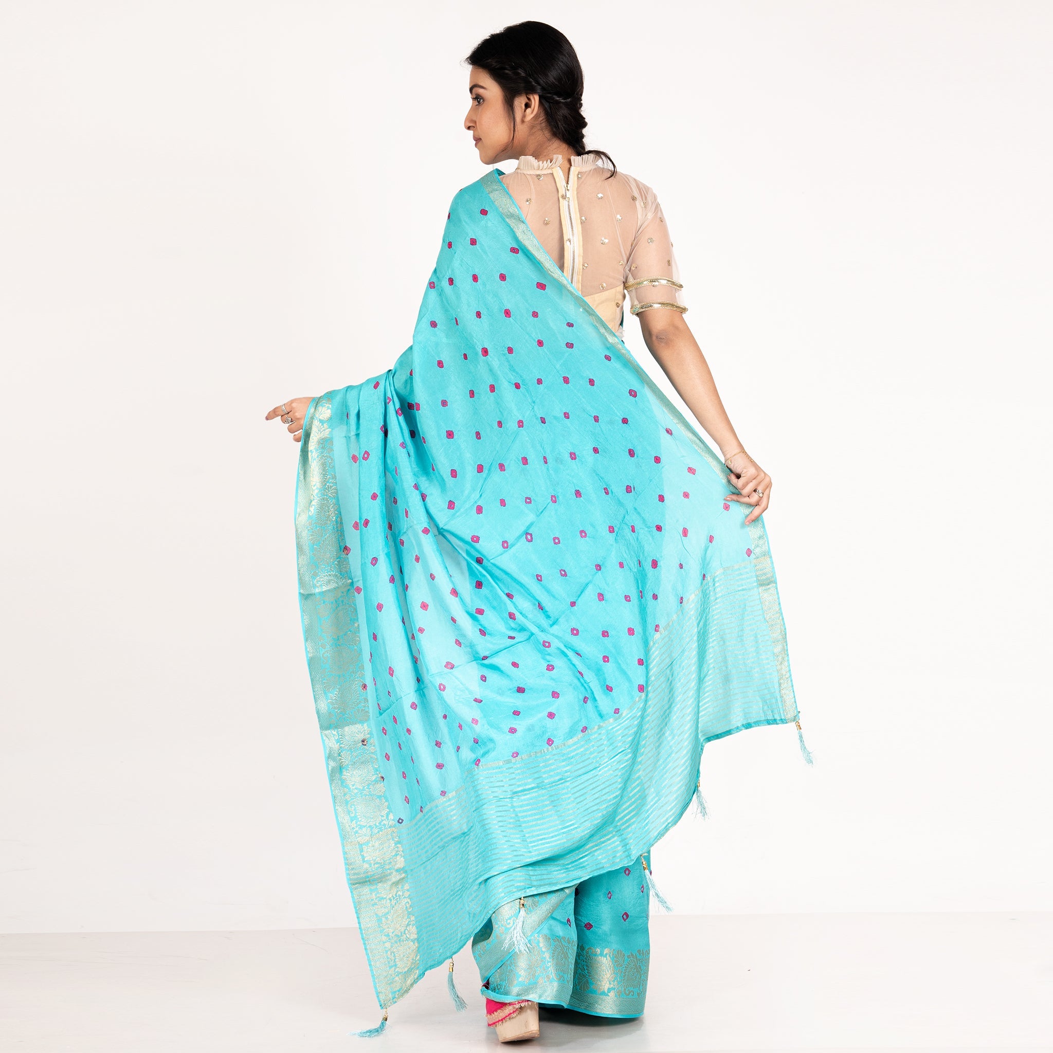 Women's Blue Pure Silk Bandhej Saree With Woven Zari Border And Pallu - Boveee