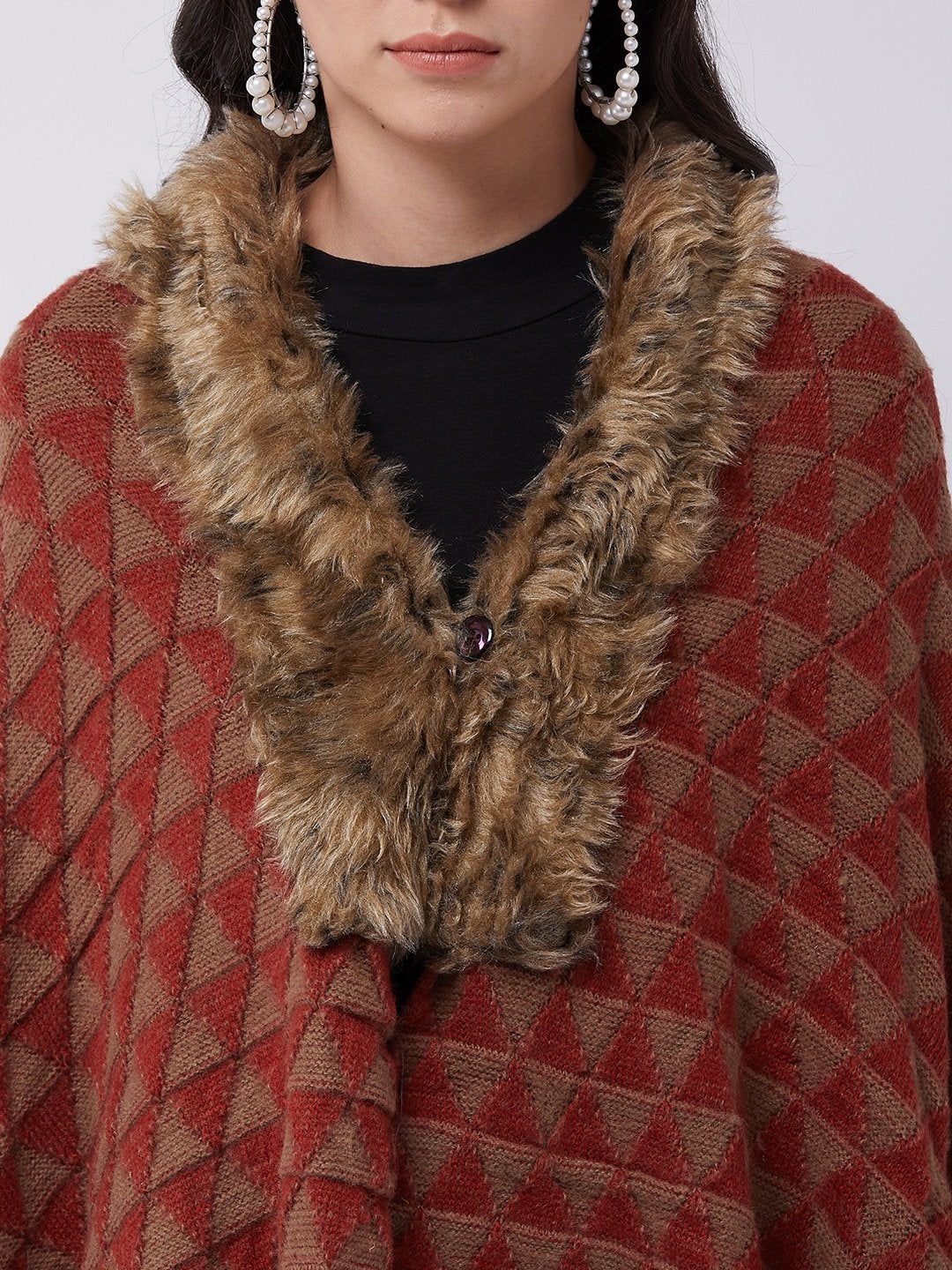 Women's Red Geometric Faux Fur Cape - InWeave