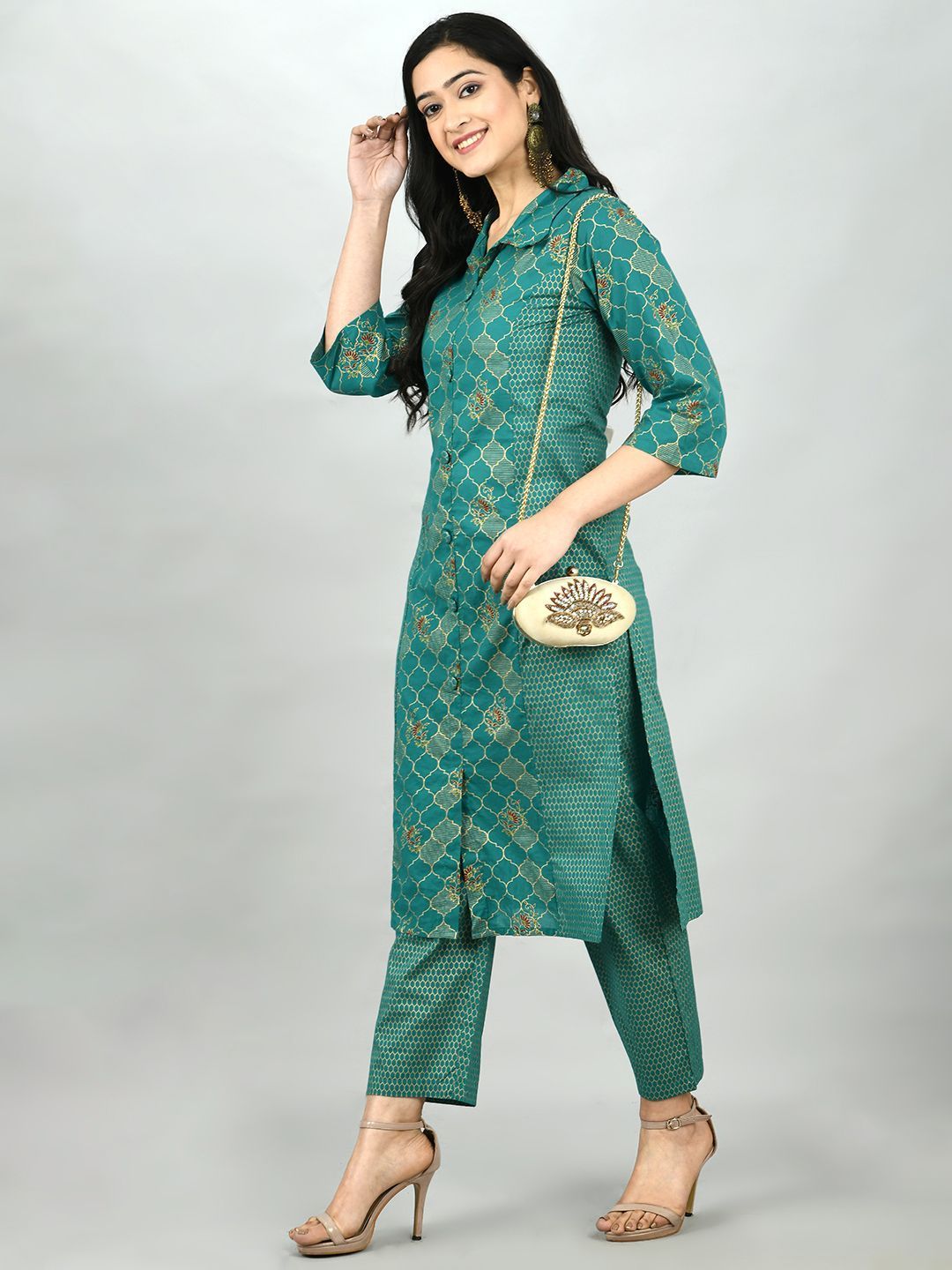 Women's Green Cotton Printed 3/4 Sleeve Shirt Coller Casual Kurta Pant Set - Myshka