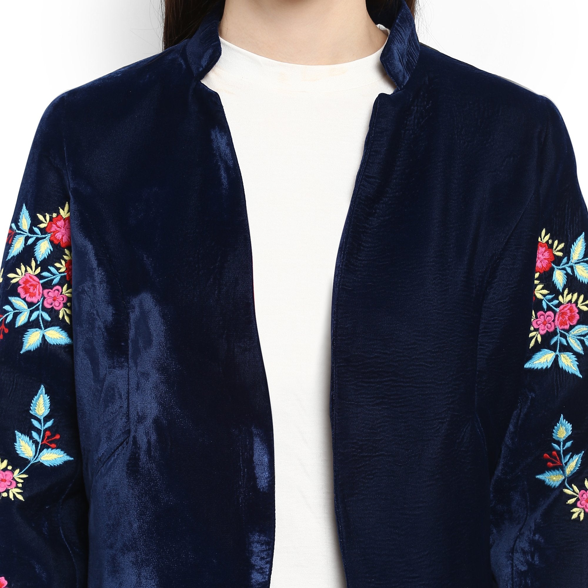 Women's Solid Embroidered Front Open Blazer - Pannkh