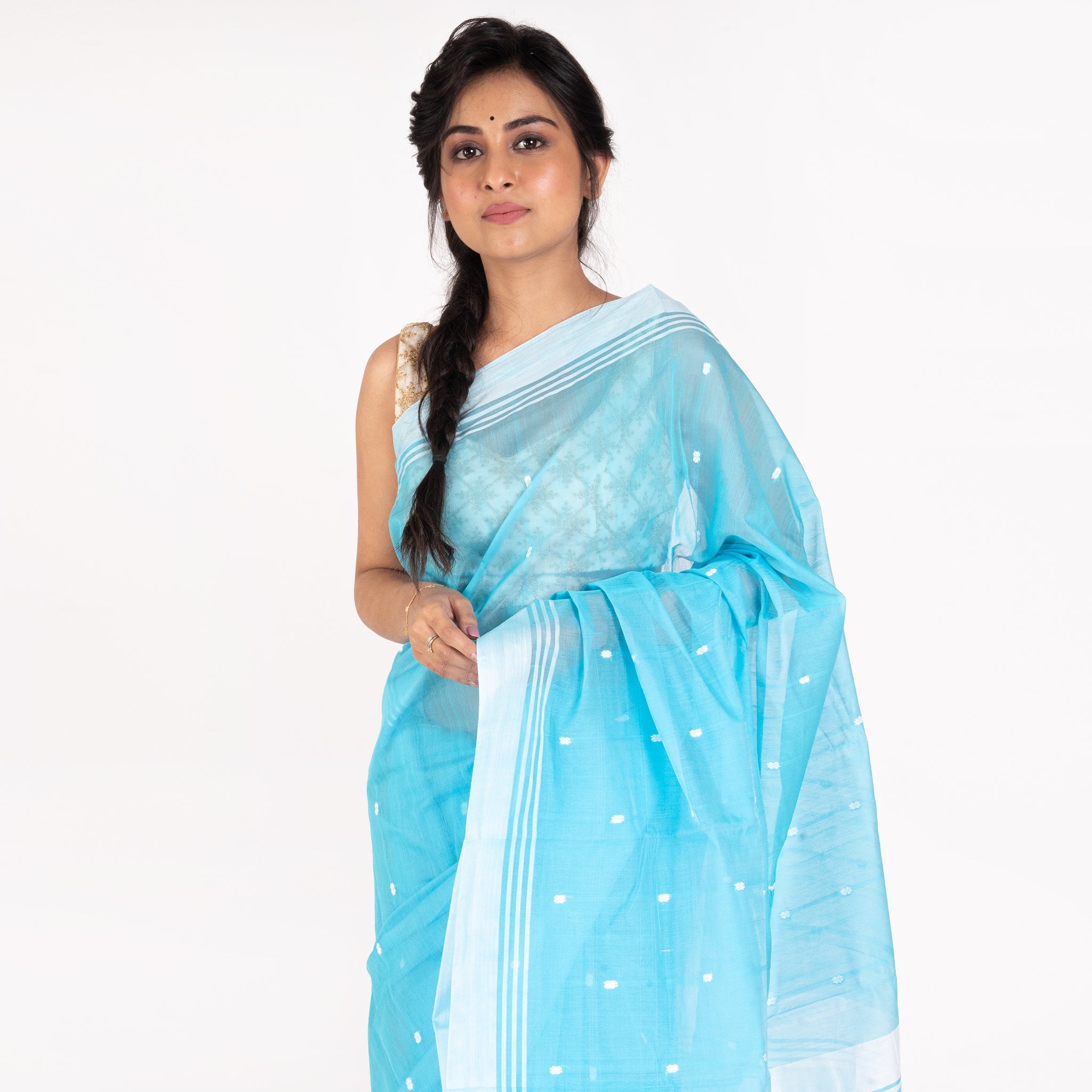 Women's Maya Blue Cotton Silk Chanderi Saree With White Border Booti And Pallu - Boveee