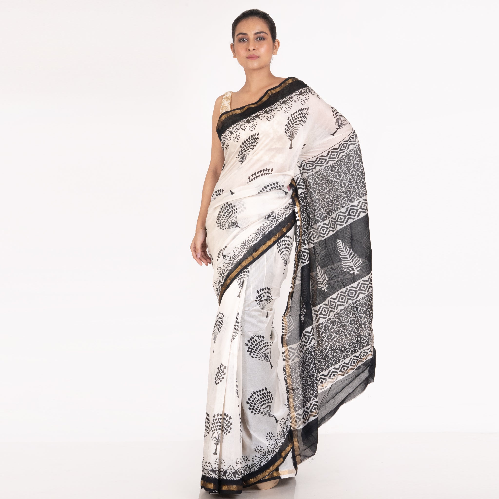 Women's Offwhite And Black Cotton Silk Chanderi Saree With Tree Motifs - Boveee