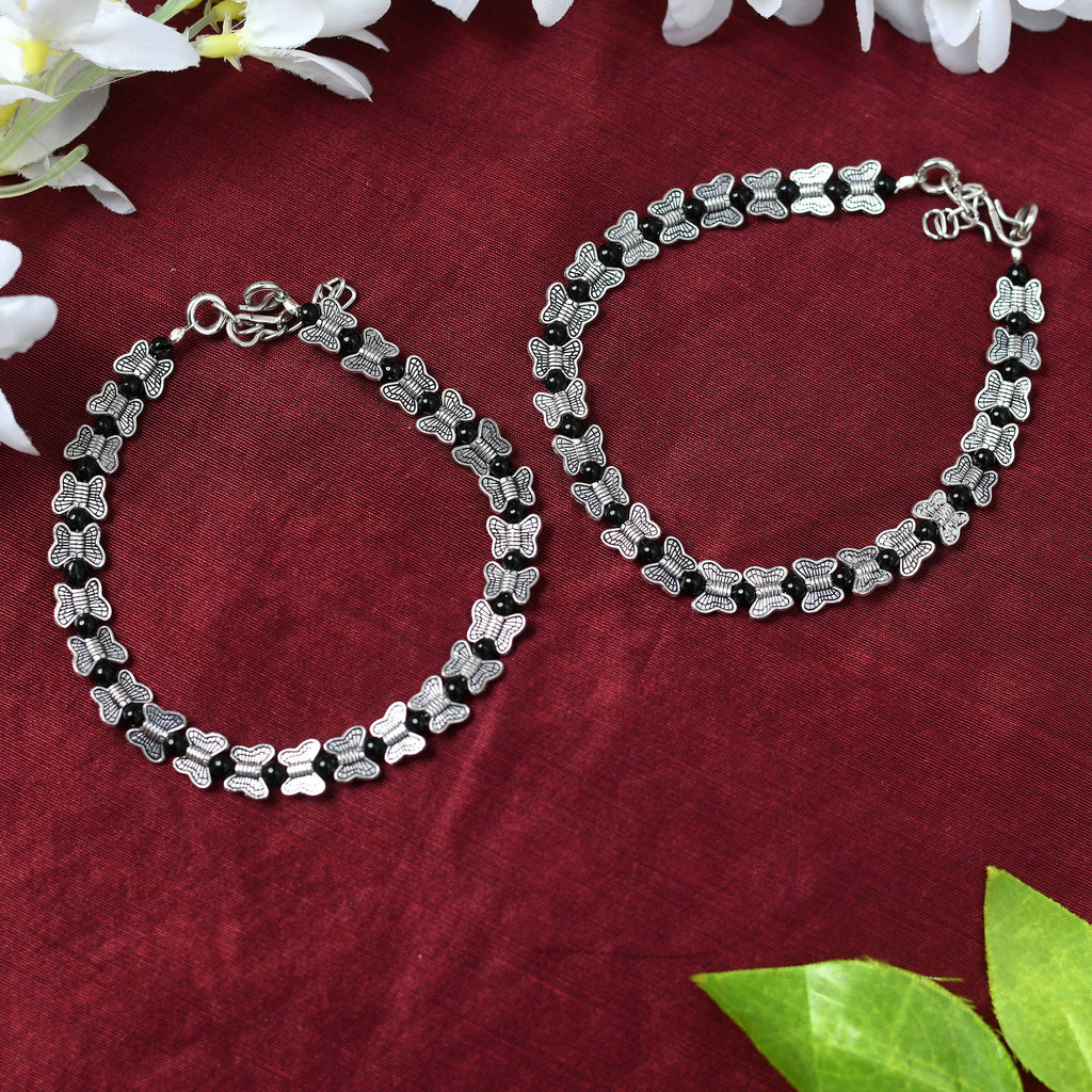 Johar Kamal Trendy Oxidised and Pearls Ankle