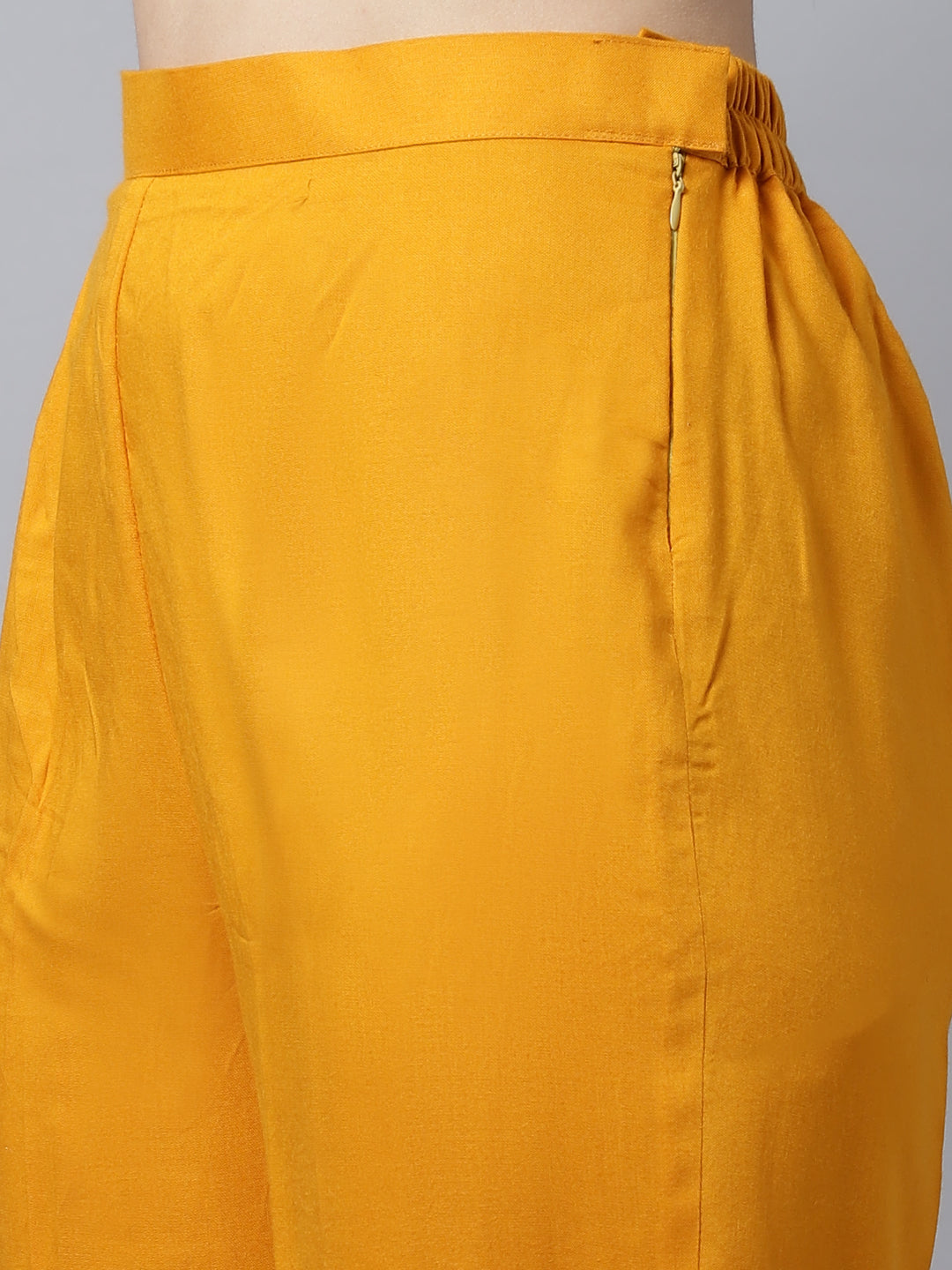 Women's Mustard Foil Printed Kurti With Straight Pants - Anokherang