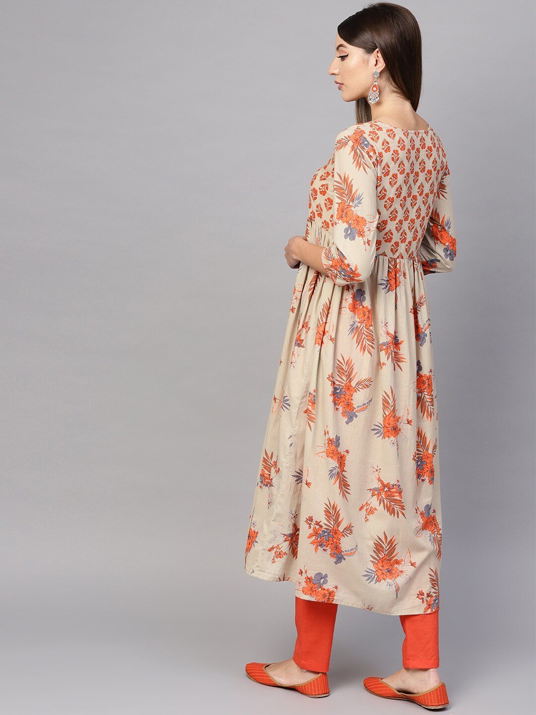 Women's  Beige & Orange Floral Printed A-Line Kurta - AKS