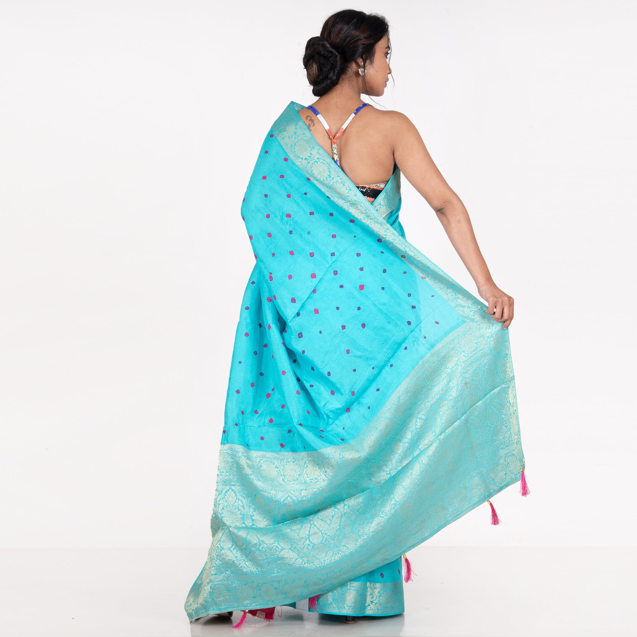 Women's Blue Pure Silk Bandhej Saree With Woven Zari Border And Pallu - Boveee