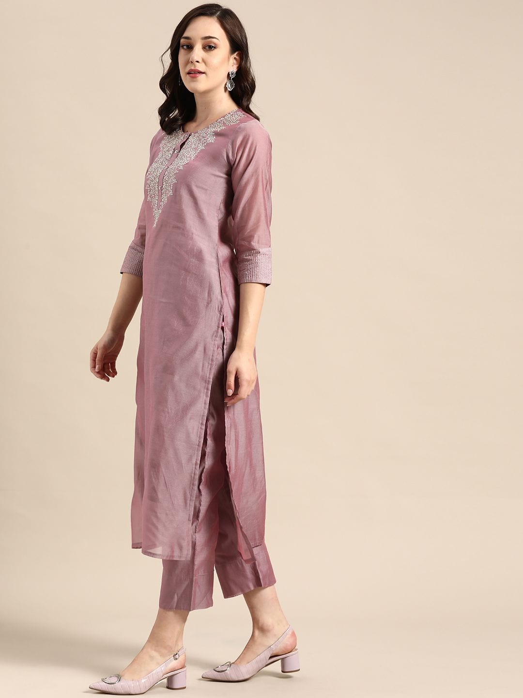 Women's Mauve Zari Yoke Design Chanderi Silk Kurta With Trousers & Dupatta - Varanga