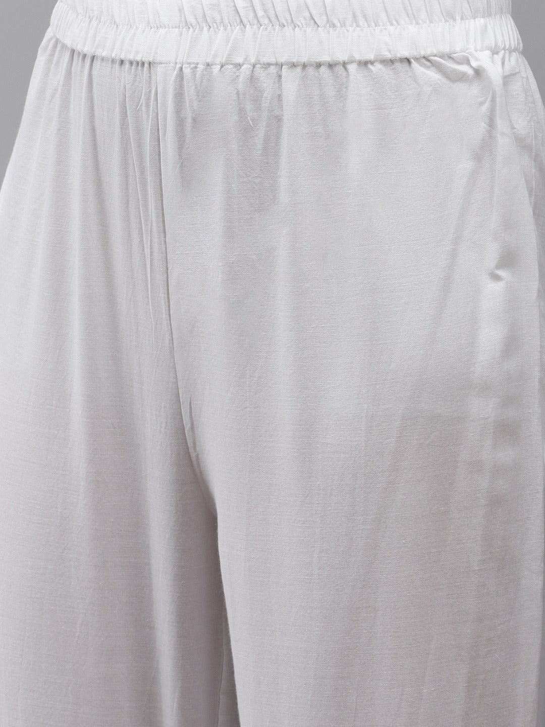 Women's Peach And White Kurta With Trousers Set - Yufta