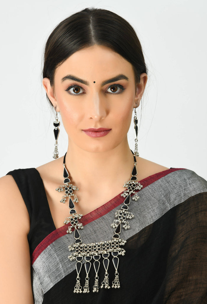Johar Kamal Traditional designer Black Necklace with Ear