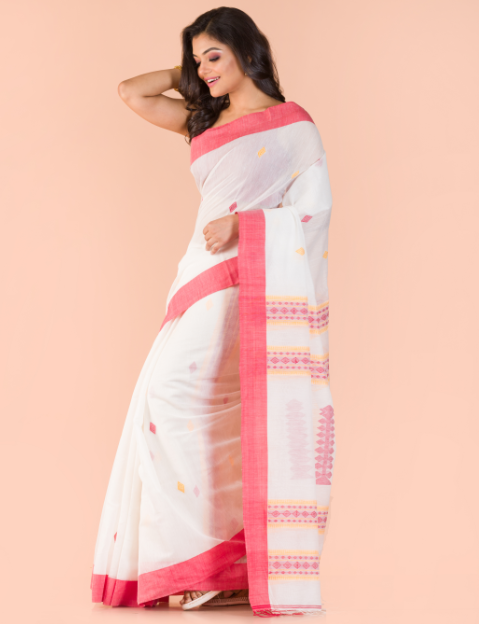 Women's Off white handwoven cotton saree - Angoshobha