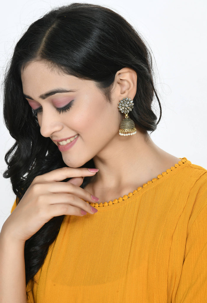 Trendia Kundan Work Jhumka with Pearls Ear