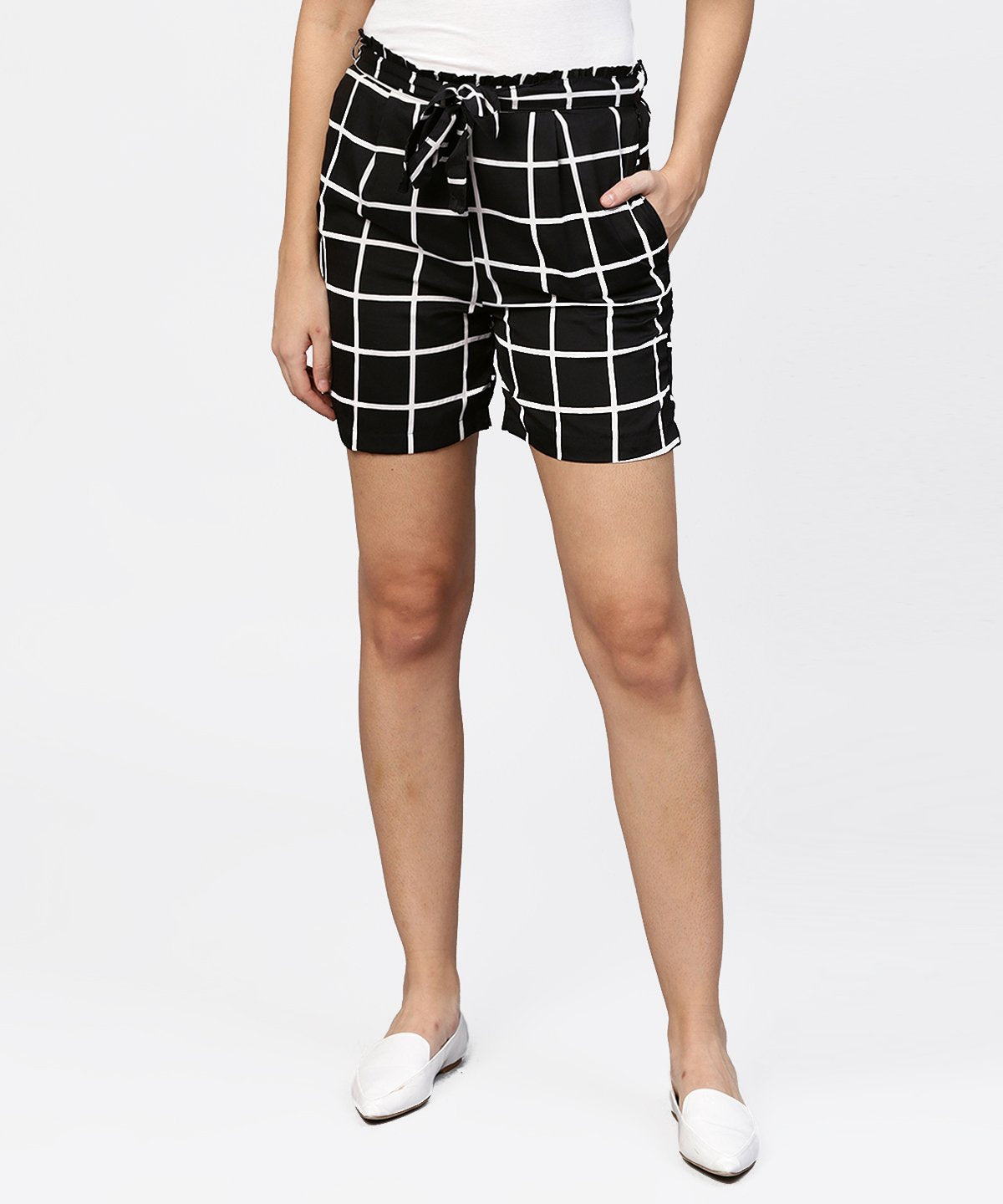 Women's Black Check High Waisted Short With Attached Belt & One Side Pocket - Nayo Clothing