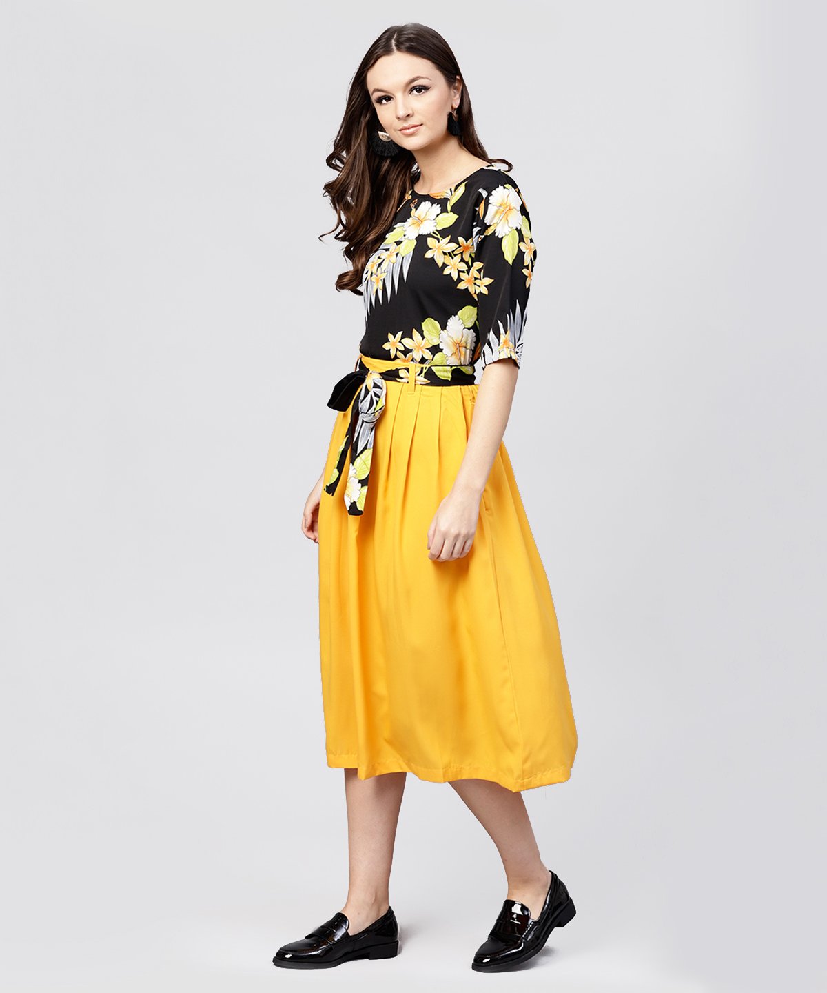 Women's Black Printed Half Sleeve Tops With Yellow Calf Length Skirt With Belt - Nayo Clothing