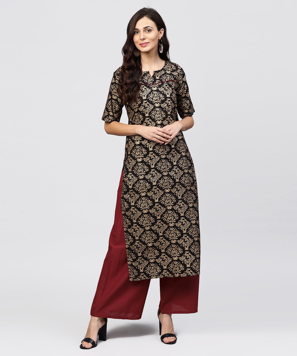 Women's Half Slevees Round Neck Cotton Printed Kurta With Ankle Length Palazzo - Nayo Clothing