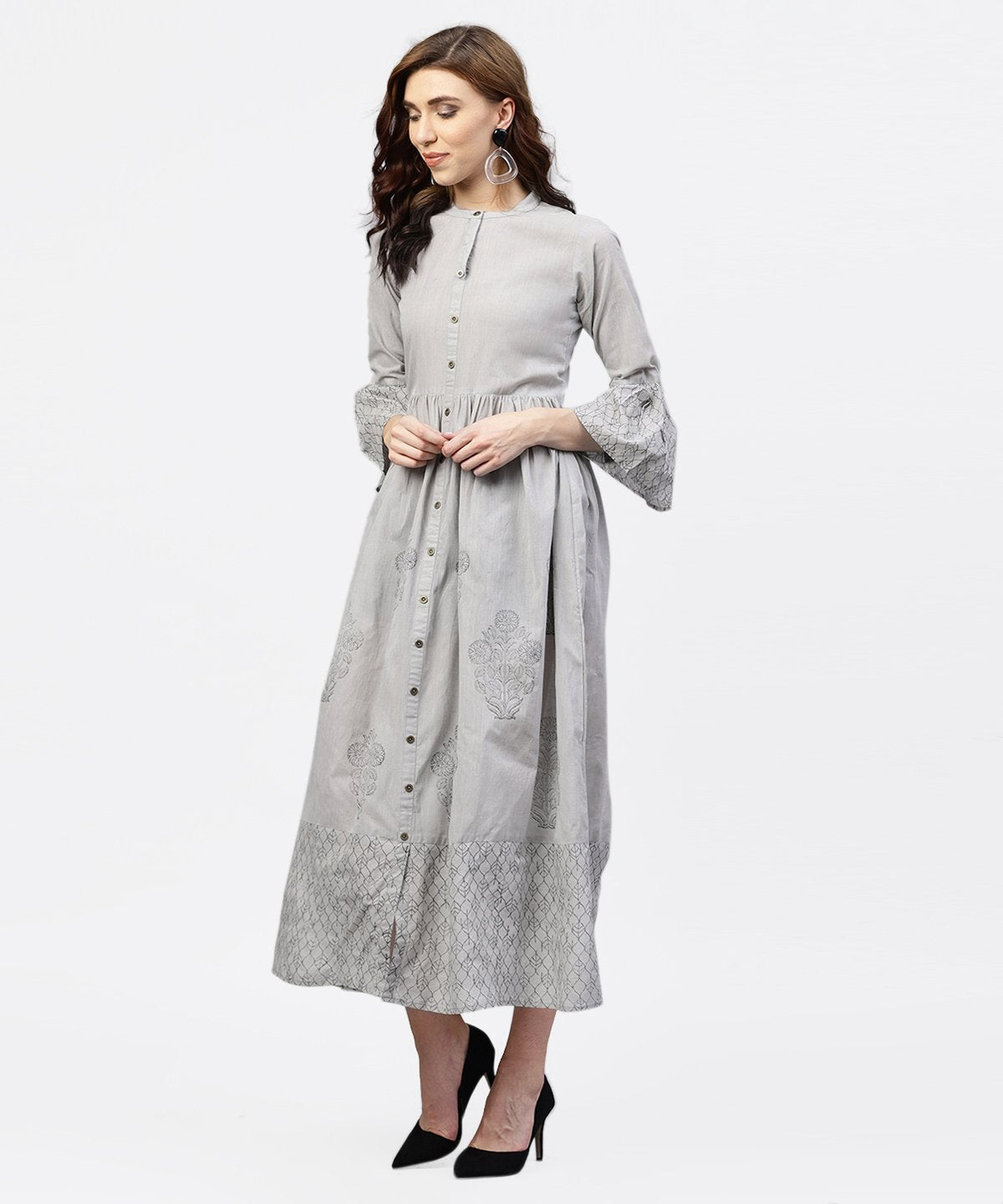 Women's Off White Block Printed 3/4Th Sleeve Maxi Dress In Handloom Fabric - Nayo Clothing