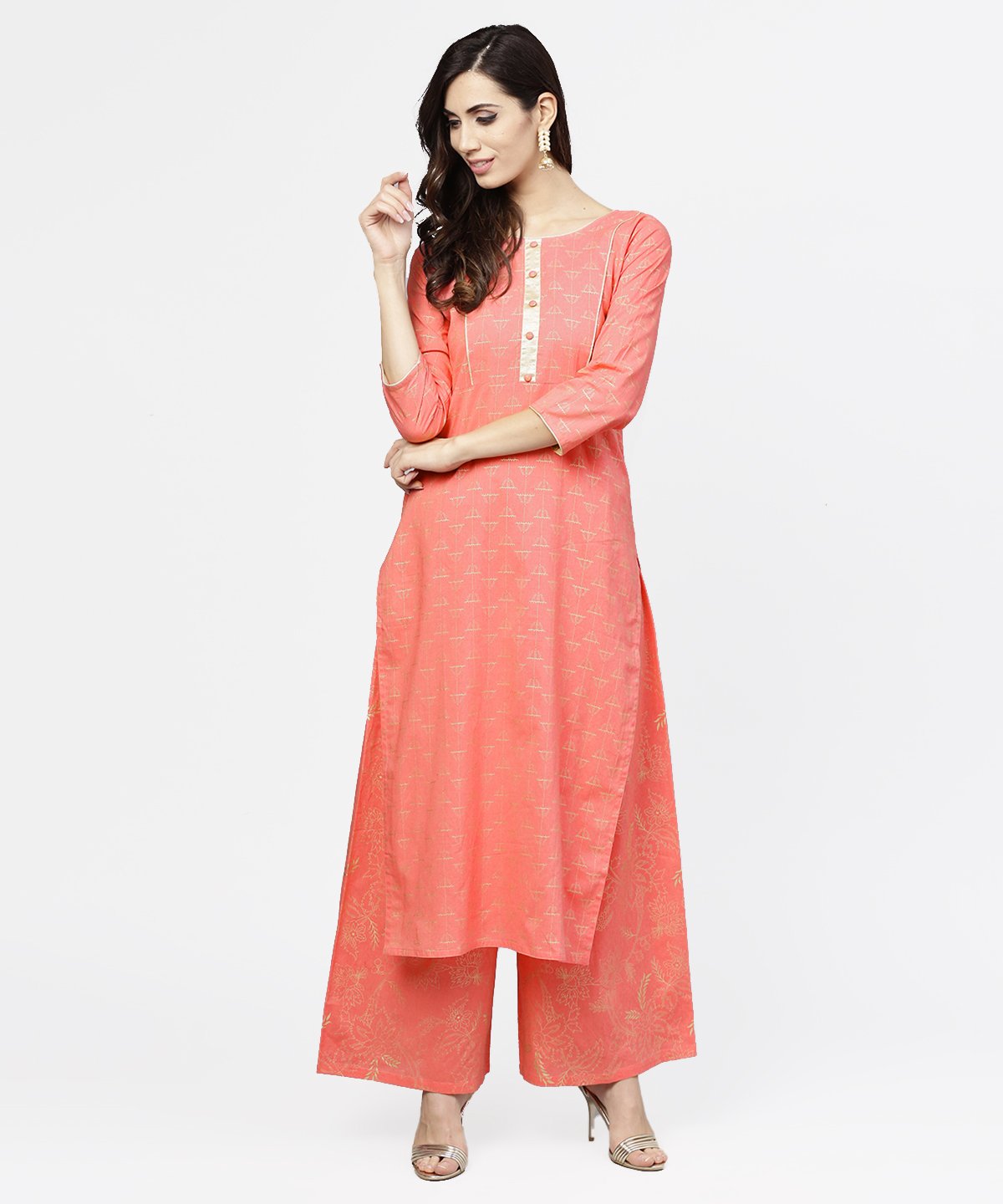 Women's Peach Printed 3/4Th Sleeve Cotton Kurta With Flared Ankle Length Pallazo - Nayo Clothing