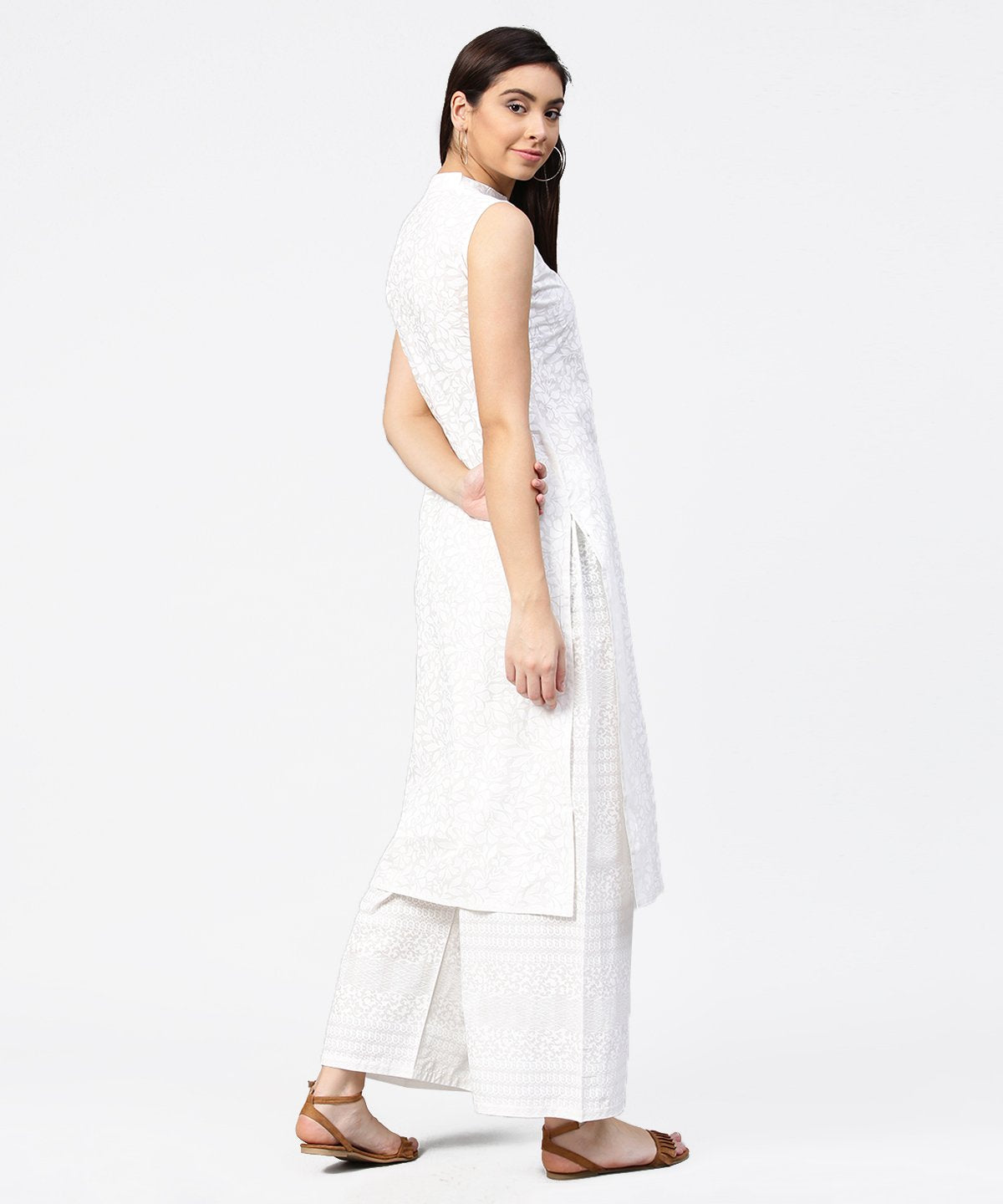 Women's Off White Printed Sleeveless Cotton Kurta With Ankle Length Pallazo - Nayo Clothing