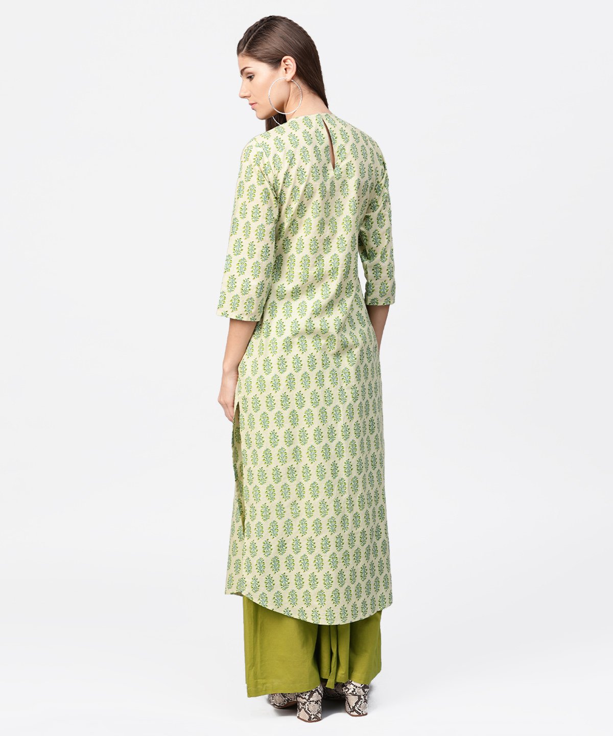 Women's Green Printed 3/4Th Sleeve Cotton Straight Long Kurta - Nayo Clothing