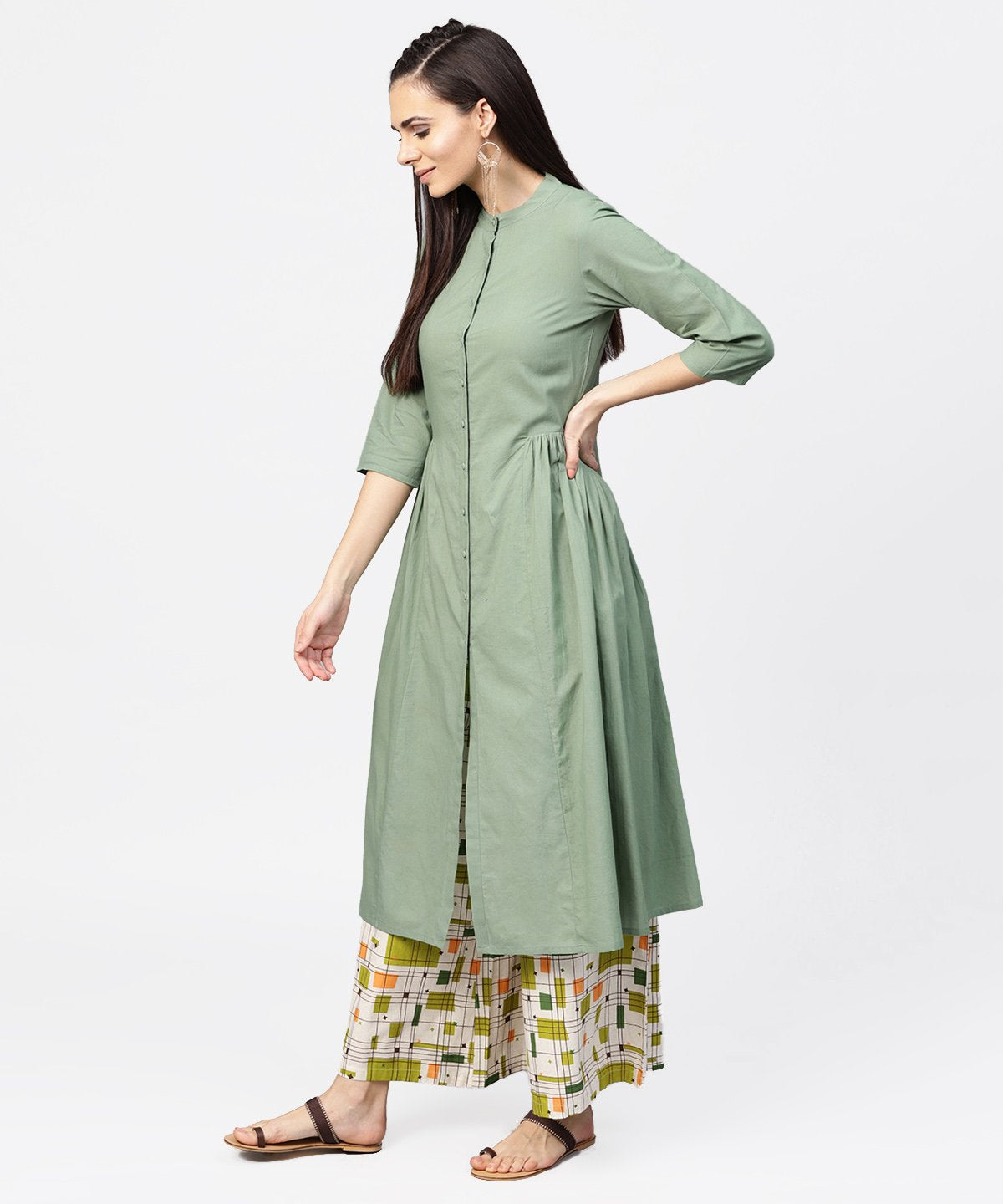 Women's Dark Green Solid 3/4Th Sleeve Cotton A-Line Kurta - Nayo Clothing