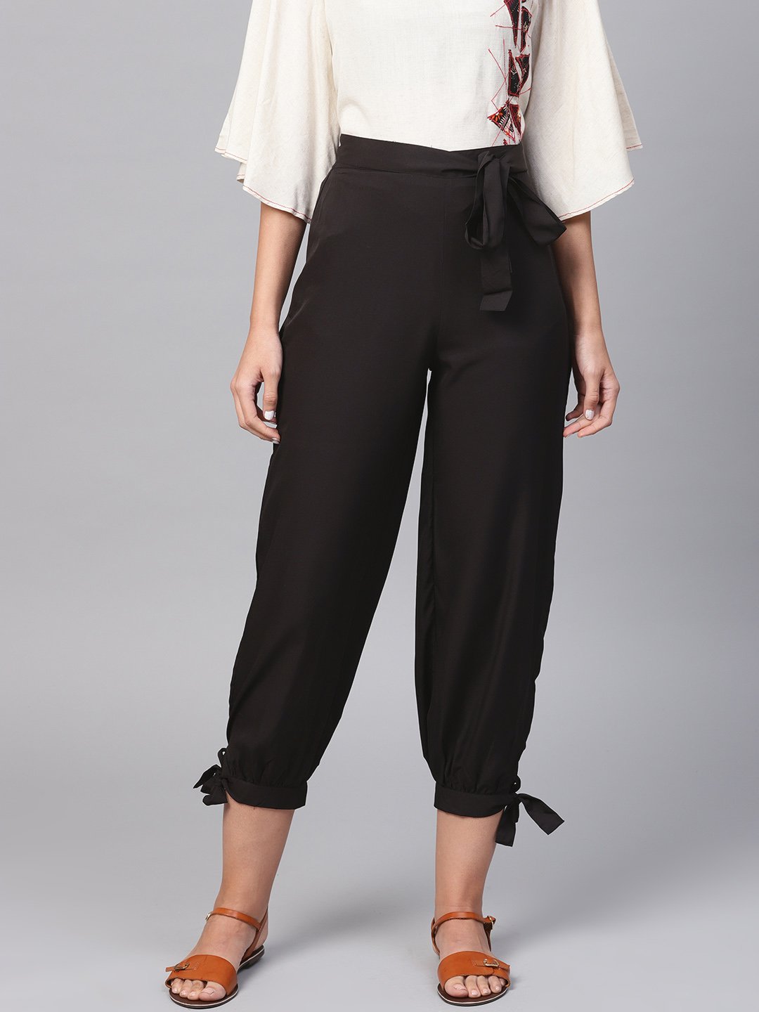 Women's Solid Black Knot Style Capri Pant - Nayo Clothing