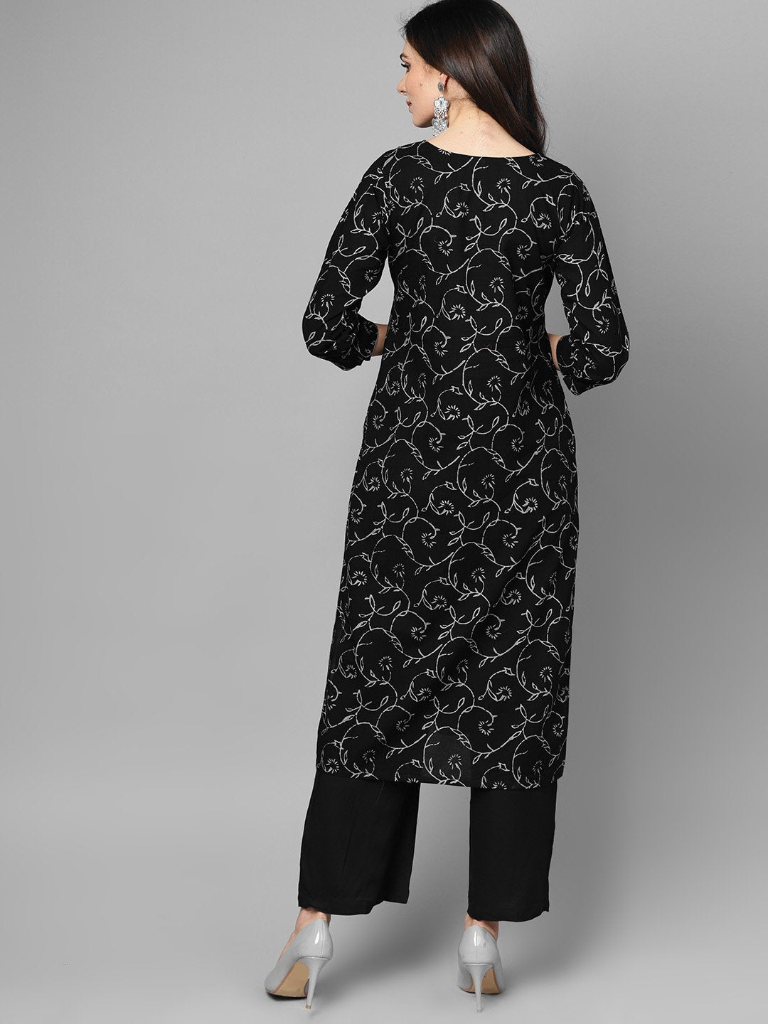 Women's Black & Grey Floral Printed Kurta Set With Solid Black Palazzo - Nayo Clothing