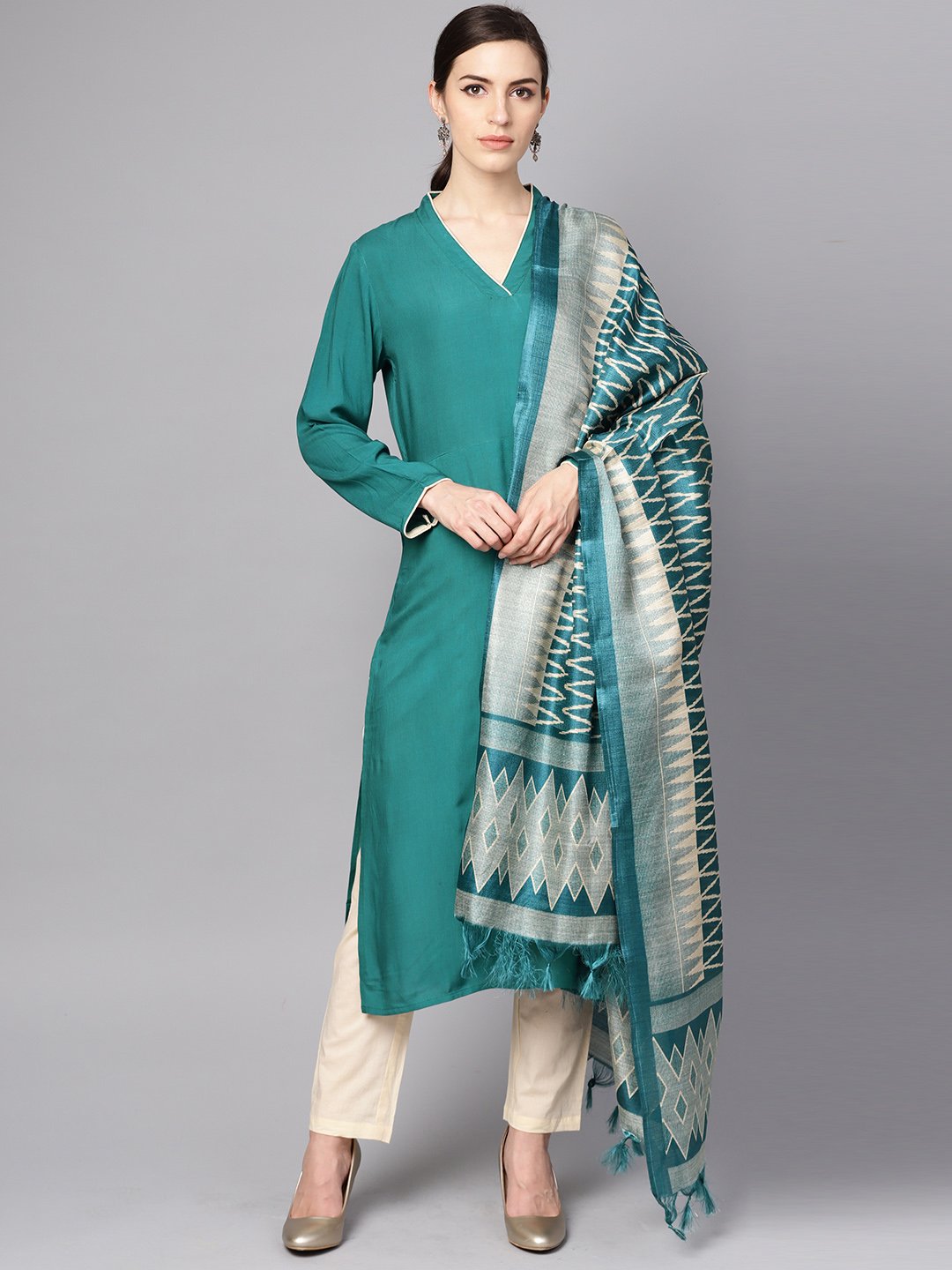 Women's Teal Blue 3/4Th Sleeve Cotton Kurta With Beige Palazzo And Printed Dupatta - Nayo Clothing