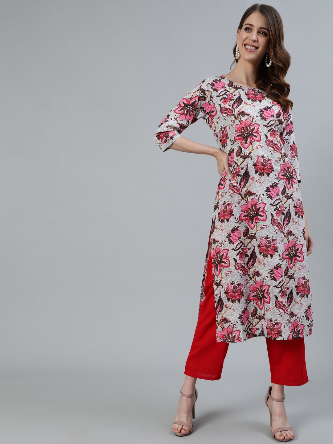 Women's Off- White Floral Printed Straight Kurta With Three Quarter Sleeves - Nayo Clothing