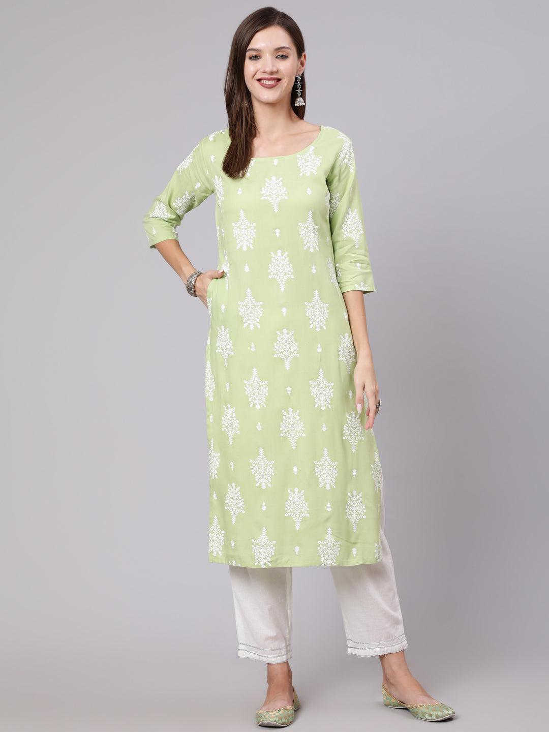 Women's Green Printed Straight kurta With Three Quarter Sleeves - AASI - HOUSE OF NAYO