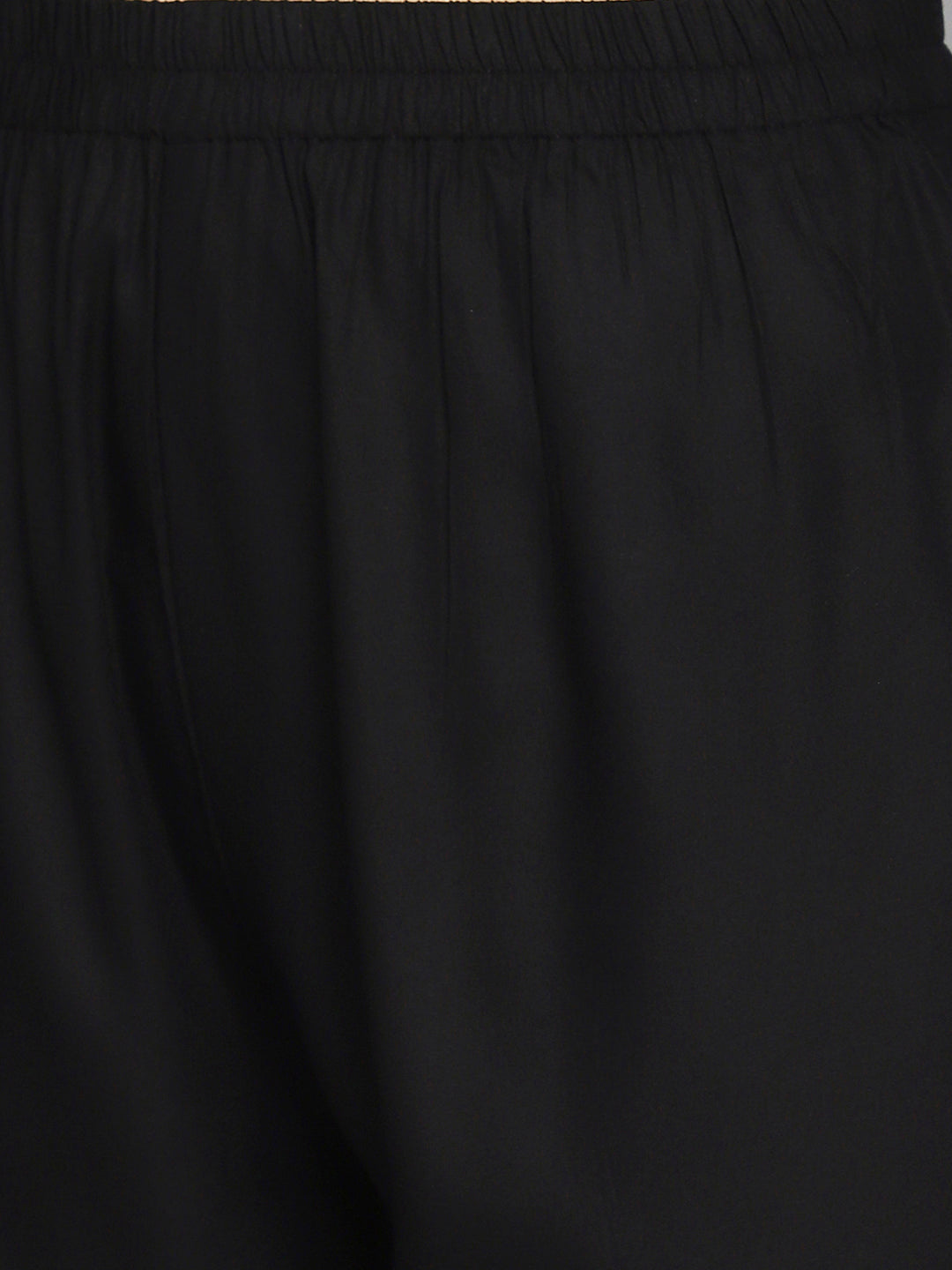 Color_Black