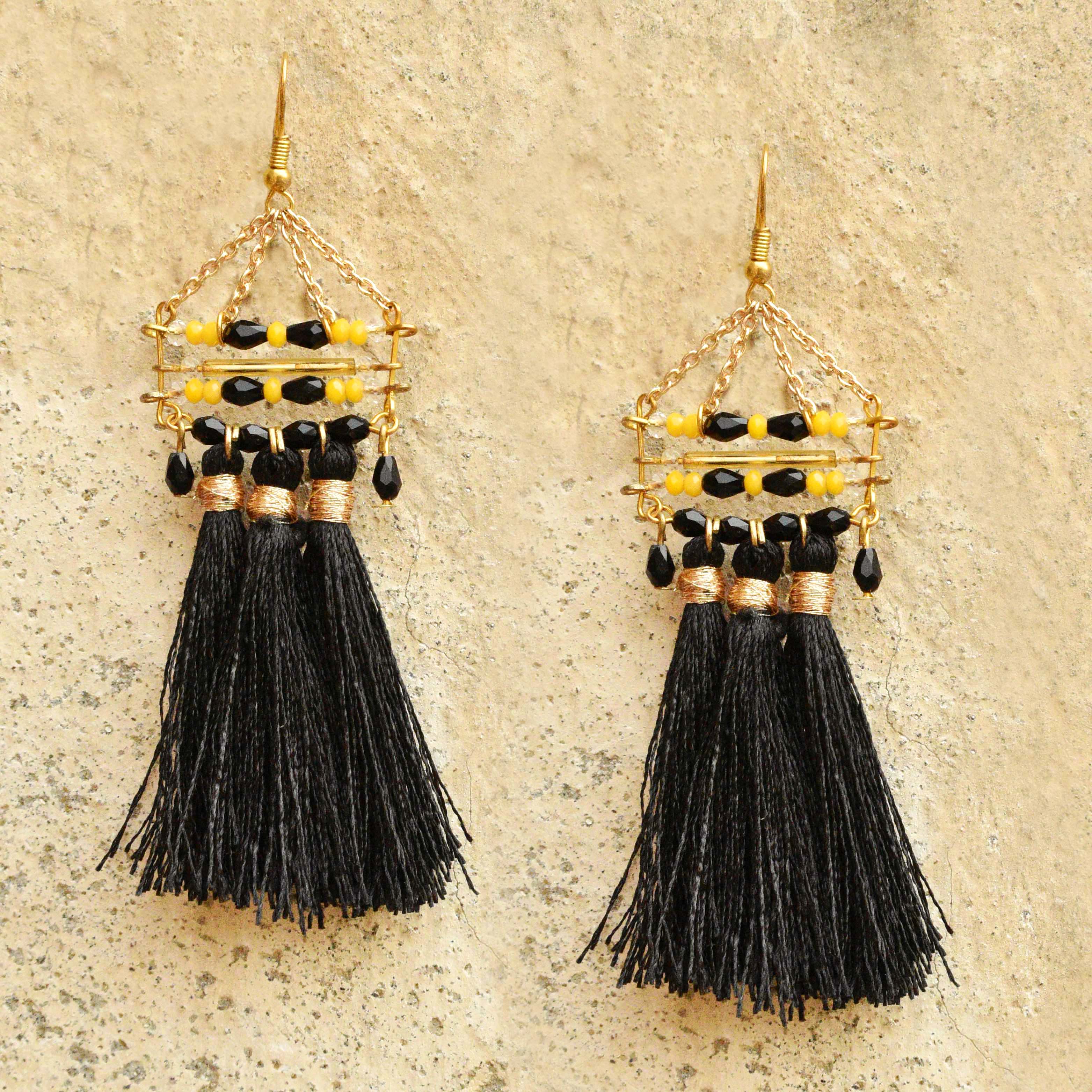 Women's Misty tassel earrings (black)  - BeAbhika