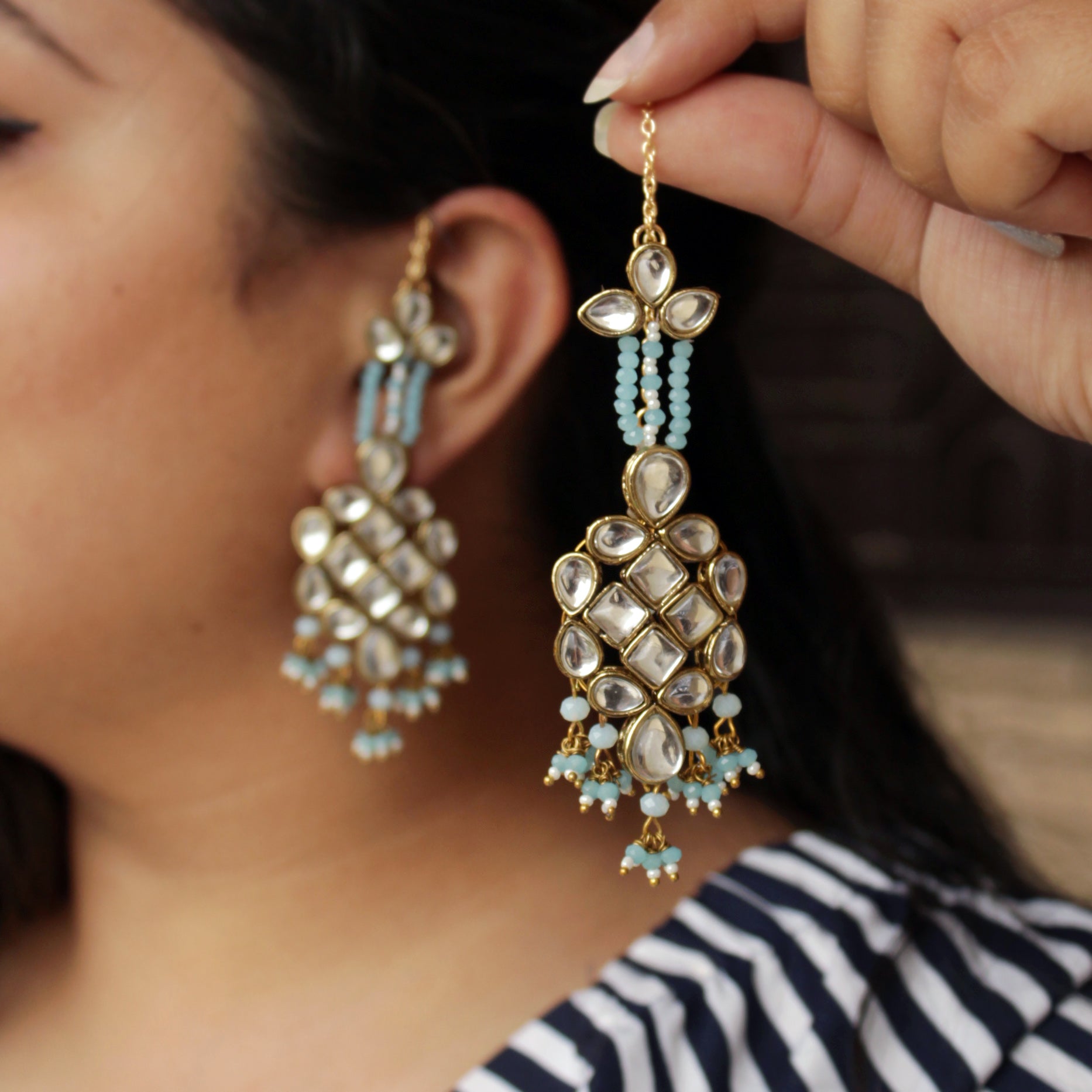 Women's Majestic kundan earrings  - BeAbhika