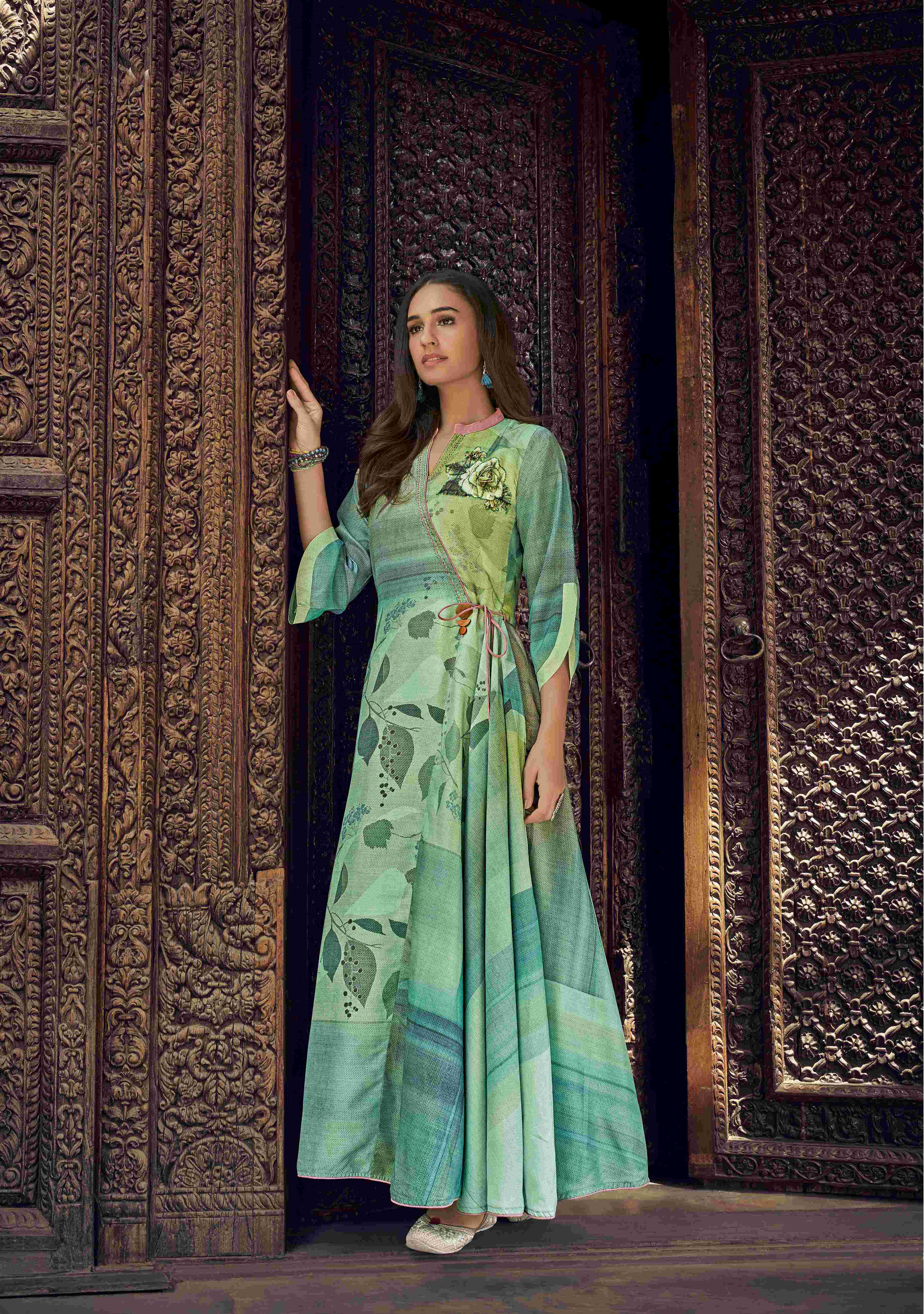 Women Green Anarkali Dress By Navyaa (1 Pc Set)