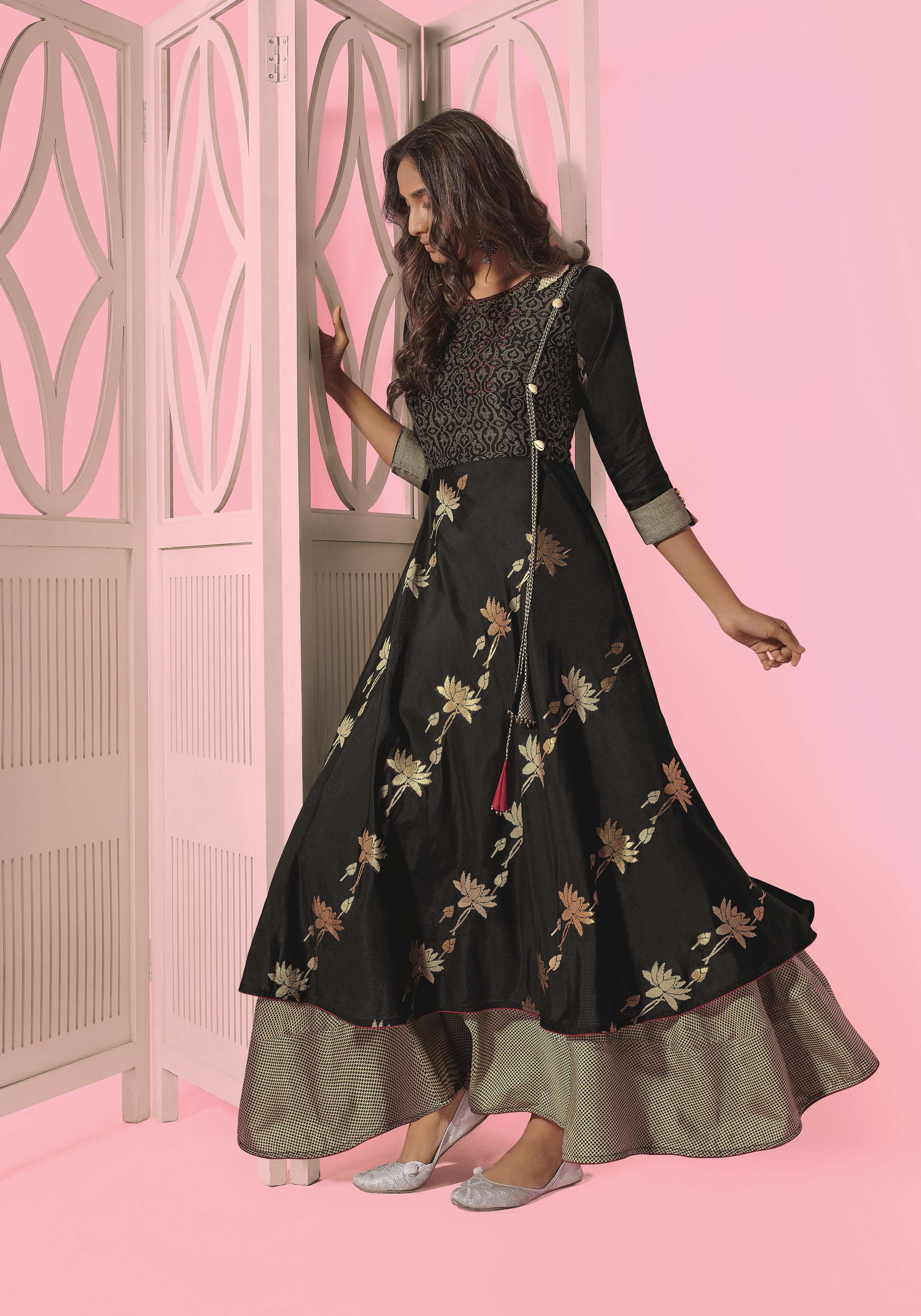 Women's  Black Color Blend Cotton Print With Jacquard Kurta Ad-2052 - Navyaa