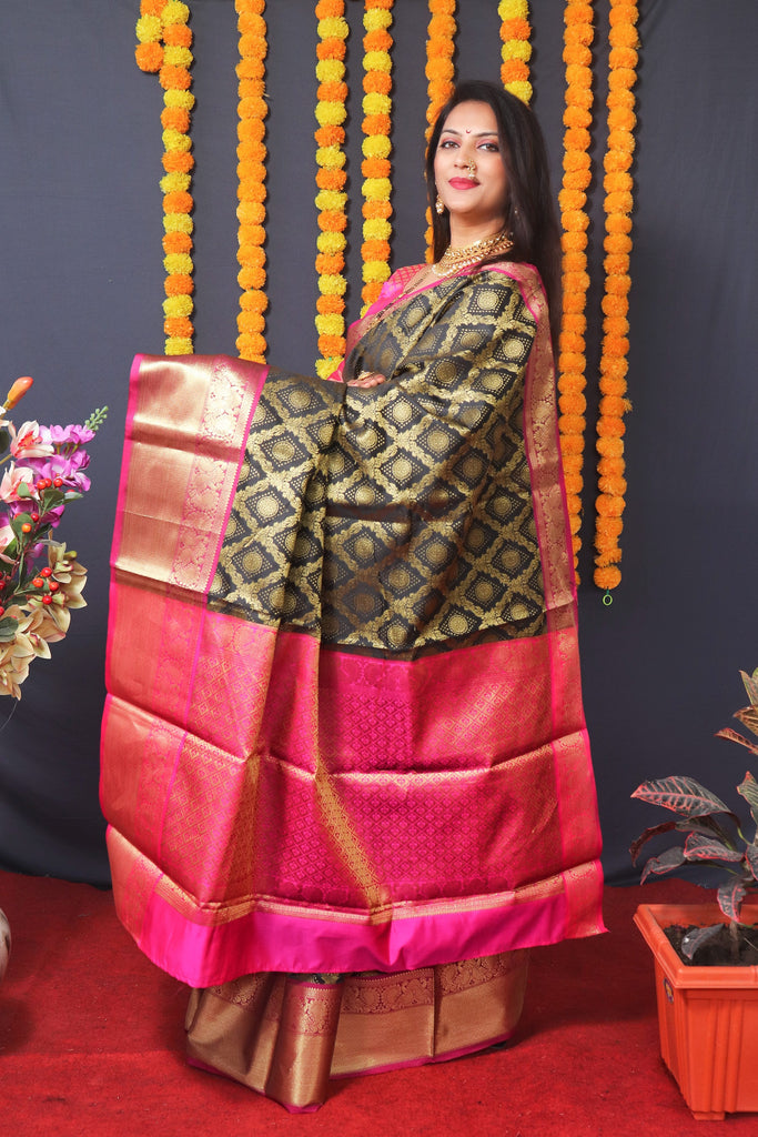 Color_Black