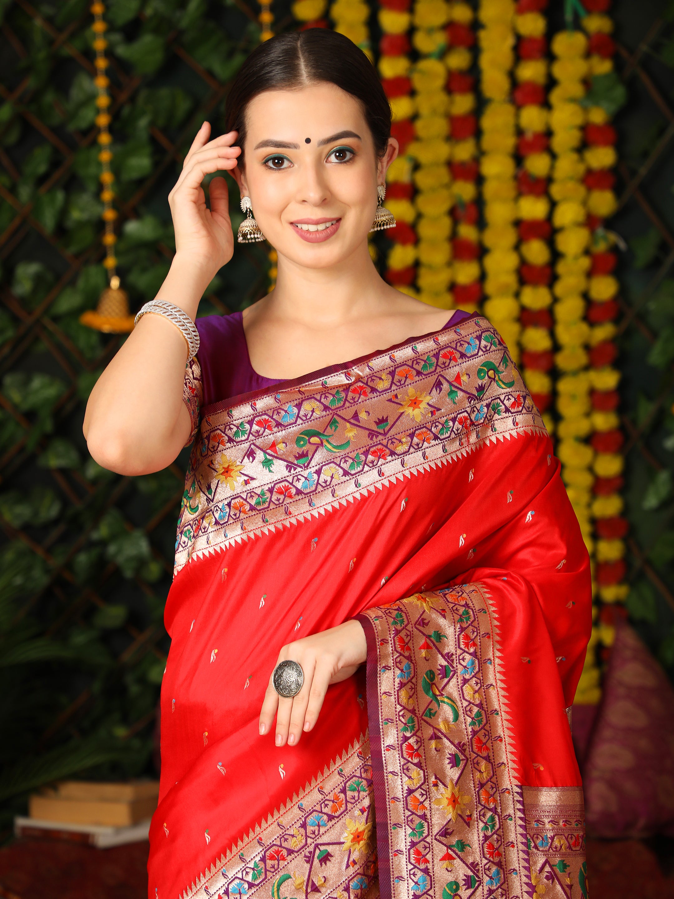 Women's Red Paithani Silk Zari Woven Saree With Blouse  (Saree Blouse Without stitch) - Aastha Fashion